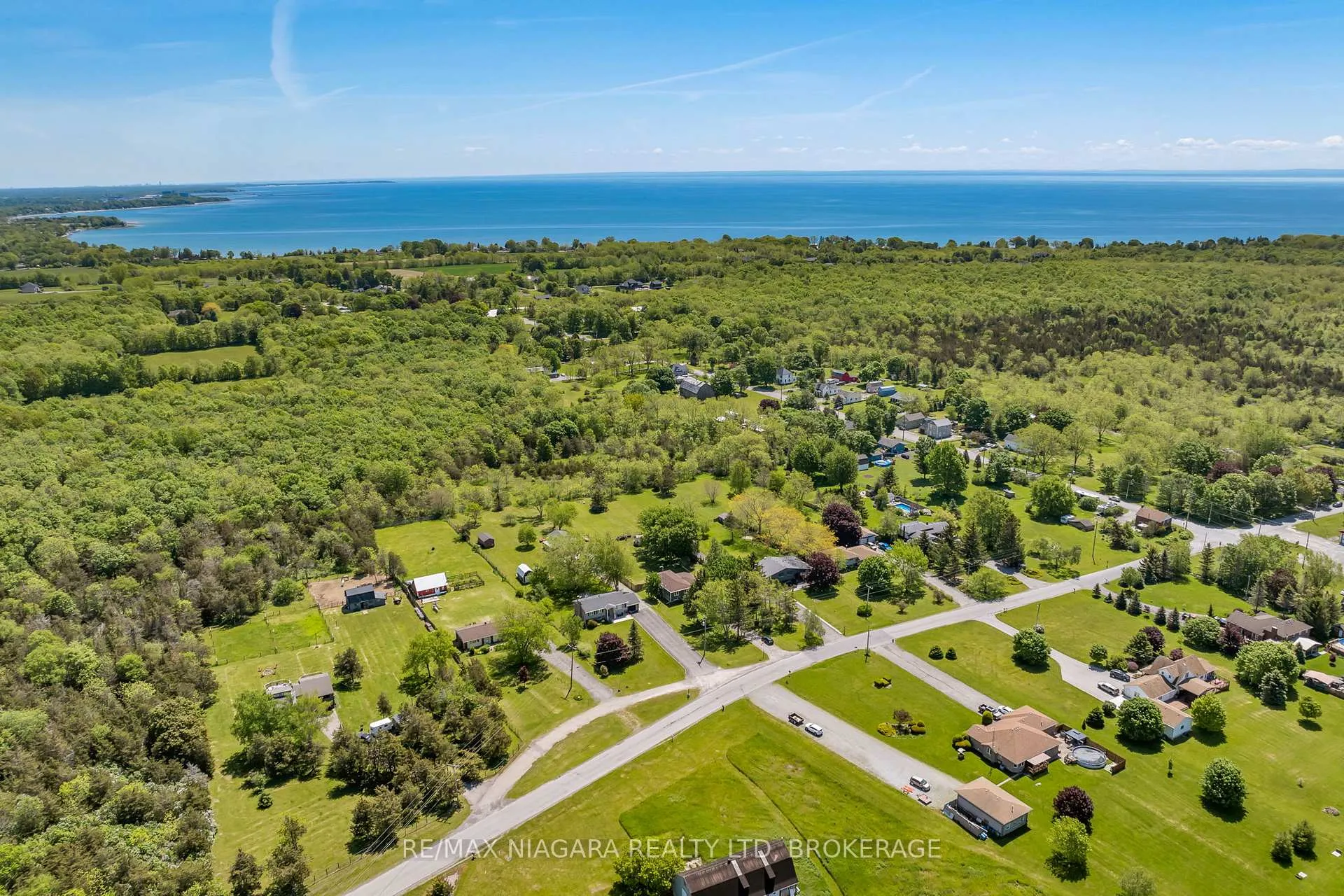 Photo 44 of 11611 Burnaby Road, Wainfleet, Lakeshore — HOMEH