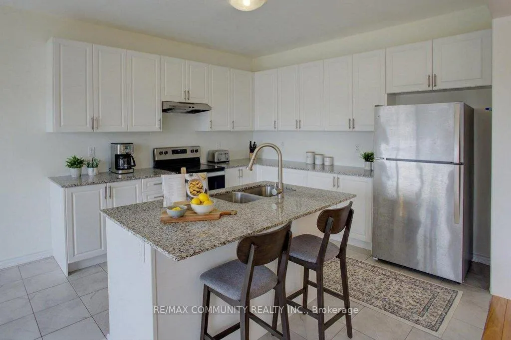 Photo 15 of 299 Ridley Crescent, Southgate — HOMEH