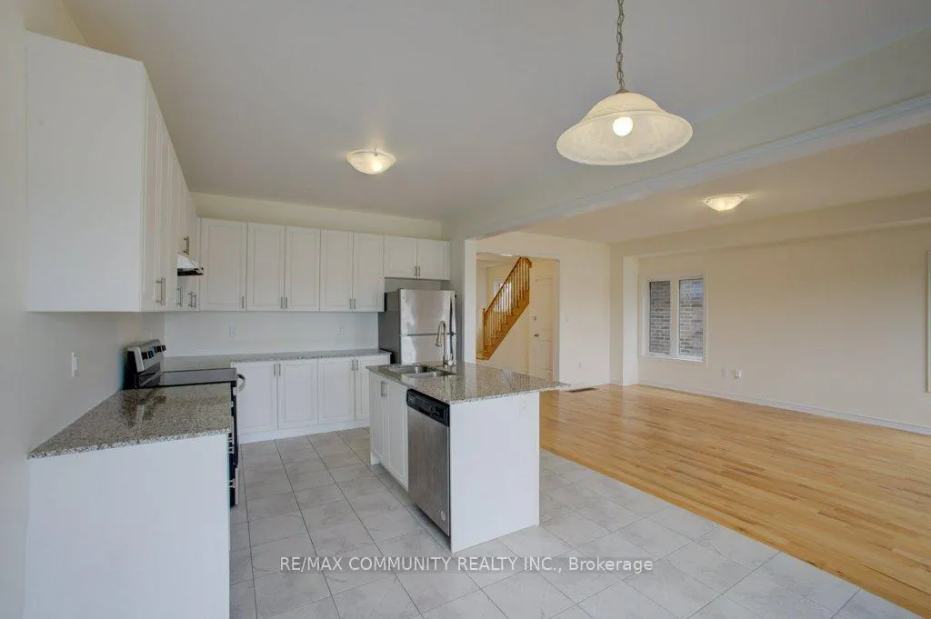 Photo 16 of 299 Ridley Crescent, Southgate — HOMEH