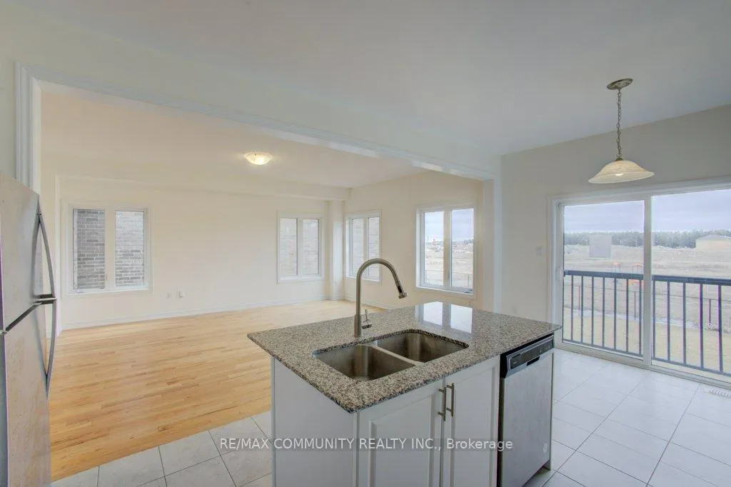 Photo 23 of 299 Ridley Crescent, Southgate — HOMEH