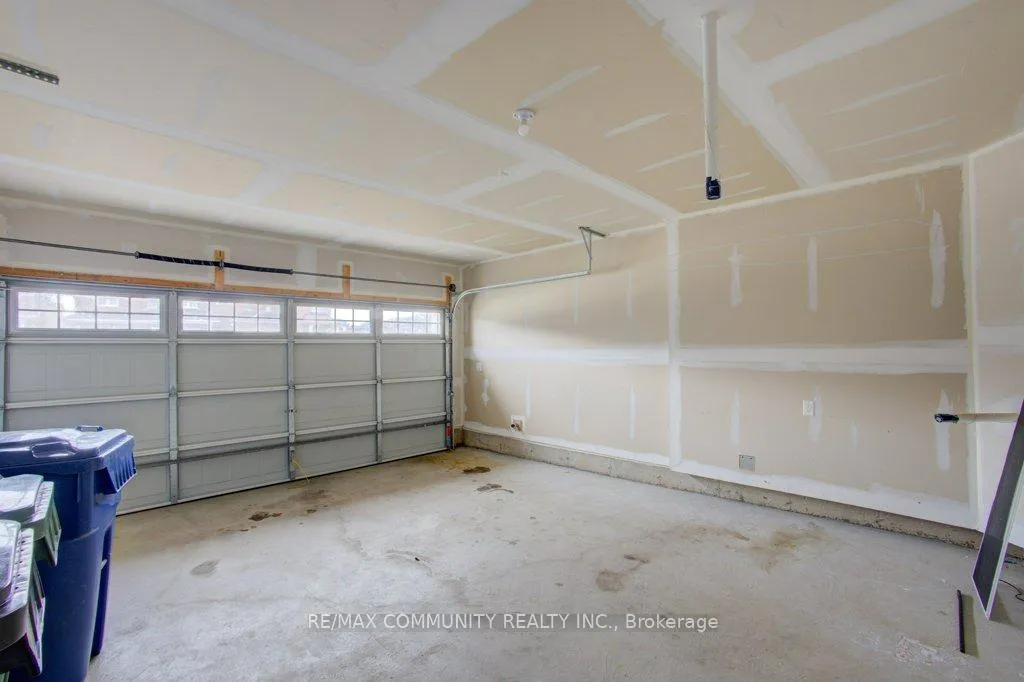 Photo 45 of 299 Ridley Crescent, Southgate — HOMEH