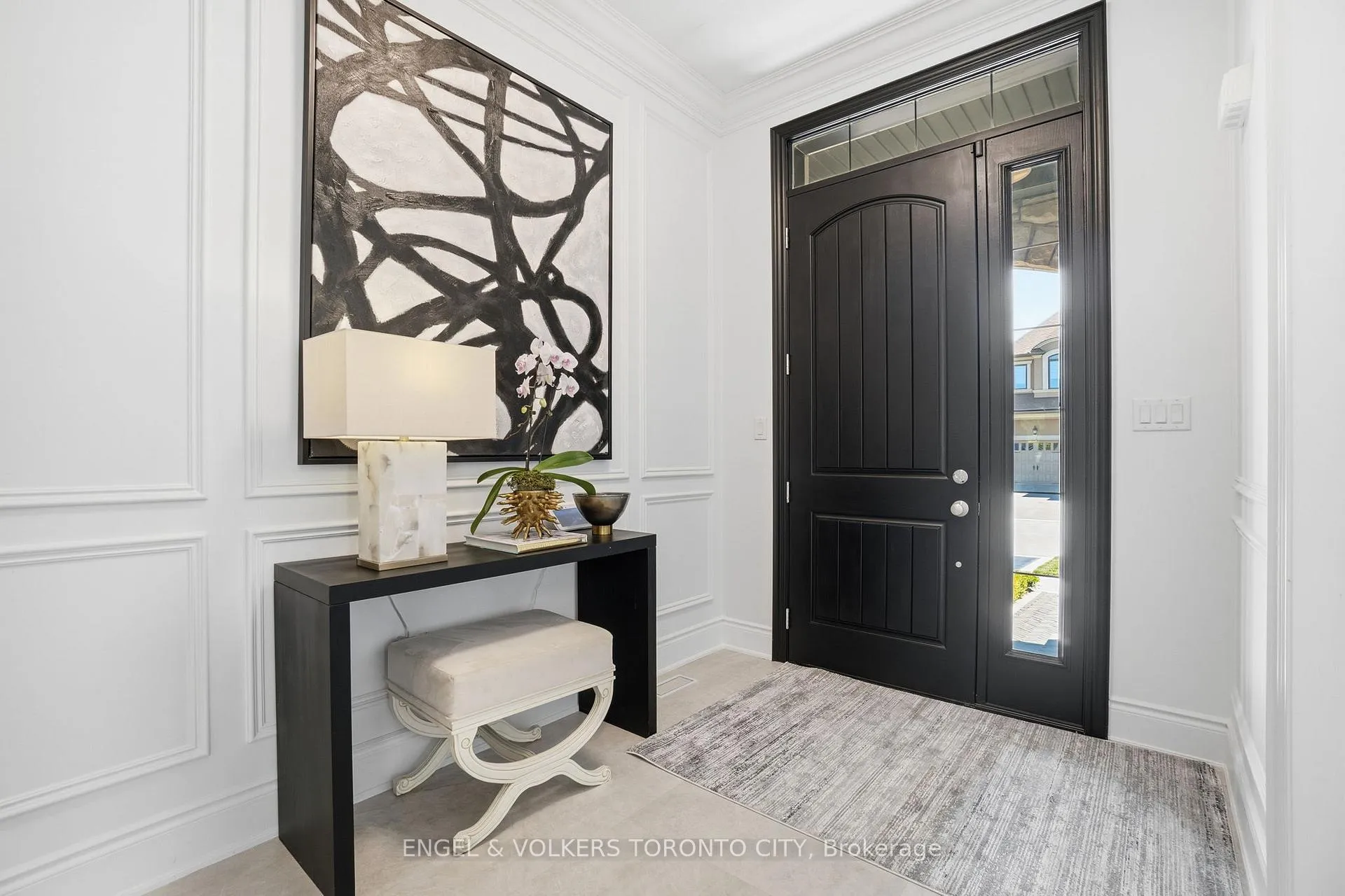 Photo 3 of 12 Cairns Gate, King, King City — HOMEH