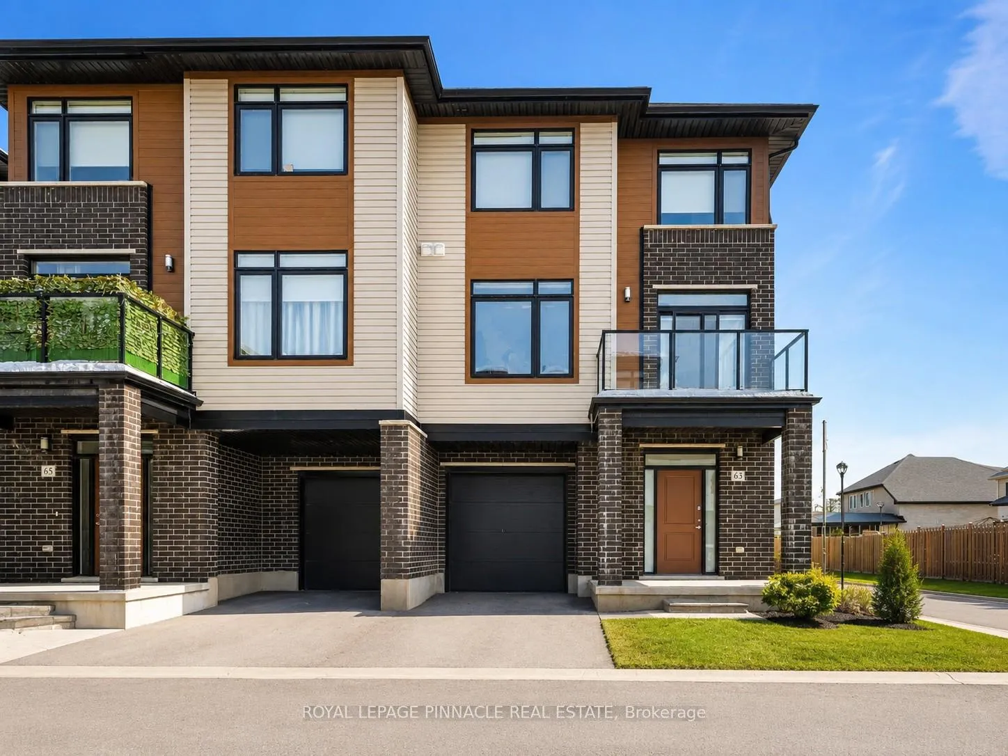 Photo 1 of Unit 63, 3260 Singleton Avenue, London, South W — HOMEH