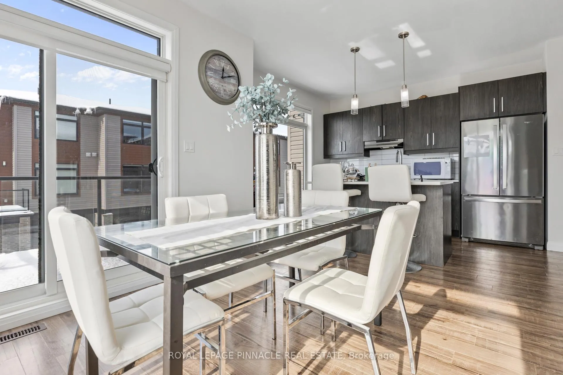 Photo 11 of Unit 63, 3260 Singleton Avenue, London, South W — HOMEH