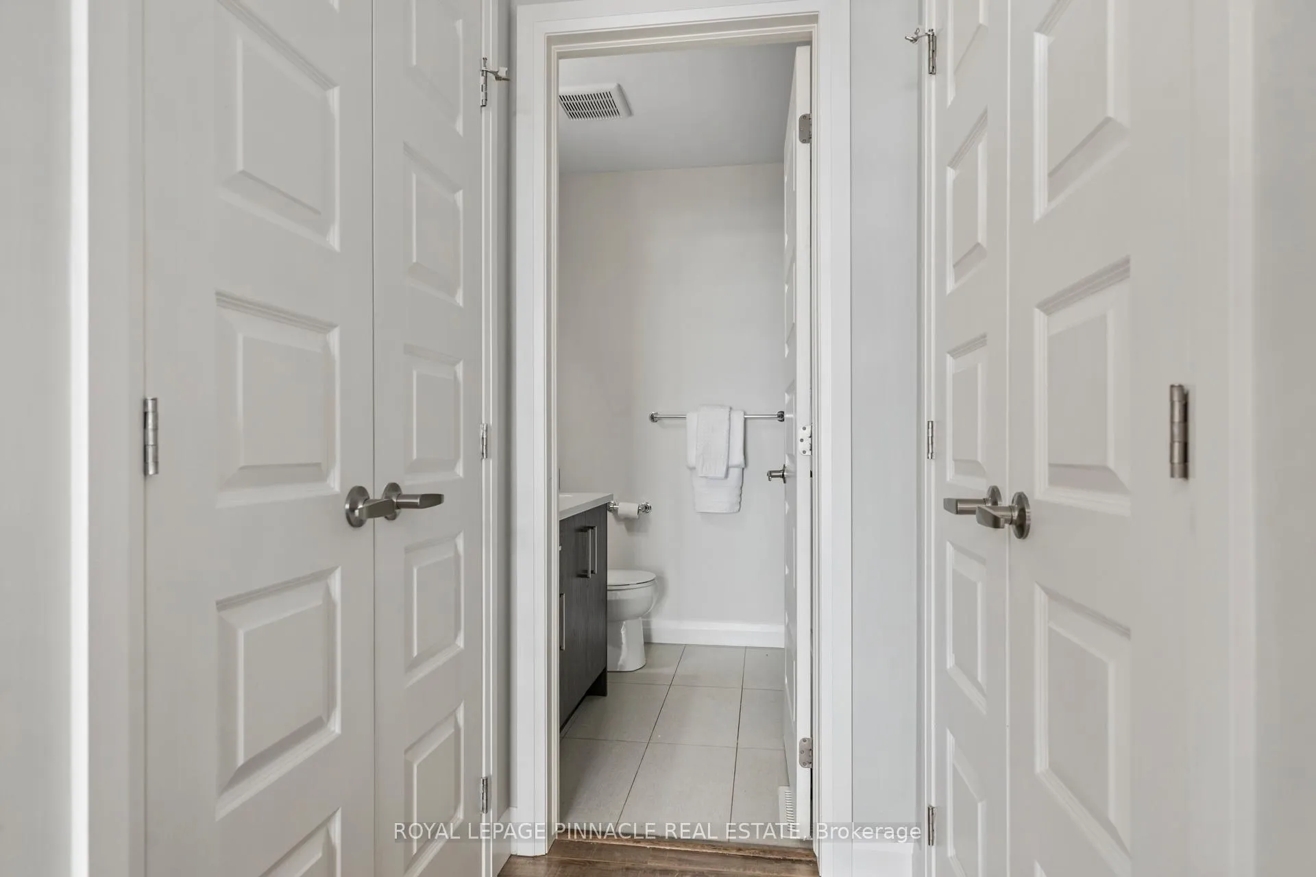 Photo 21 of Unit 63, 3260 Singleton Avenue, London, South W — HOMEH