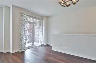 Photo 5 of 4 Showers Lane, Hamilton, Ancaster — HOMEH
