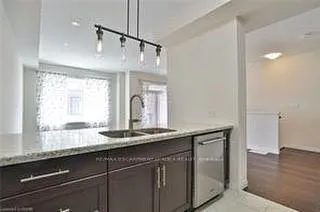 Photo 16 of 4 Showers Lane, Hamilton, Ancaster — HOMEH