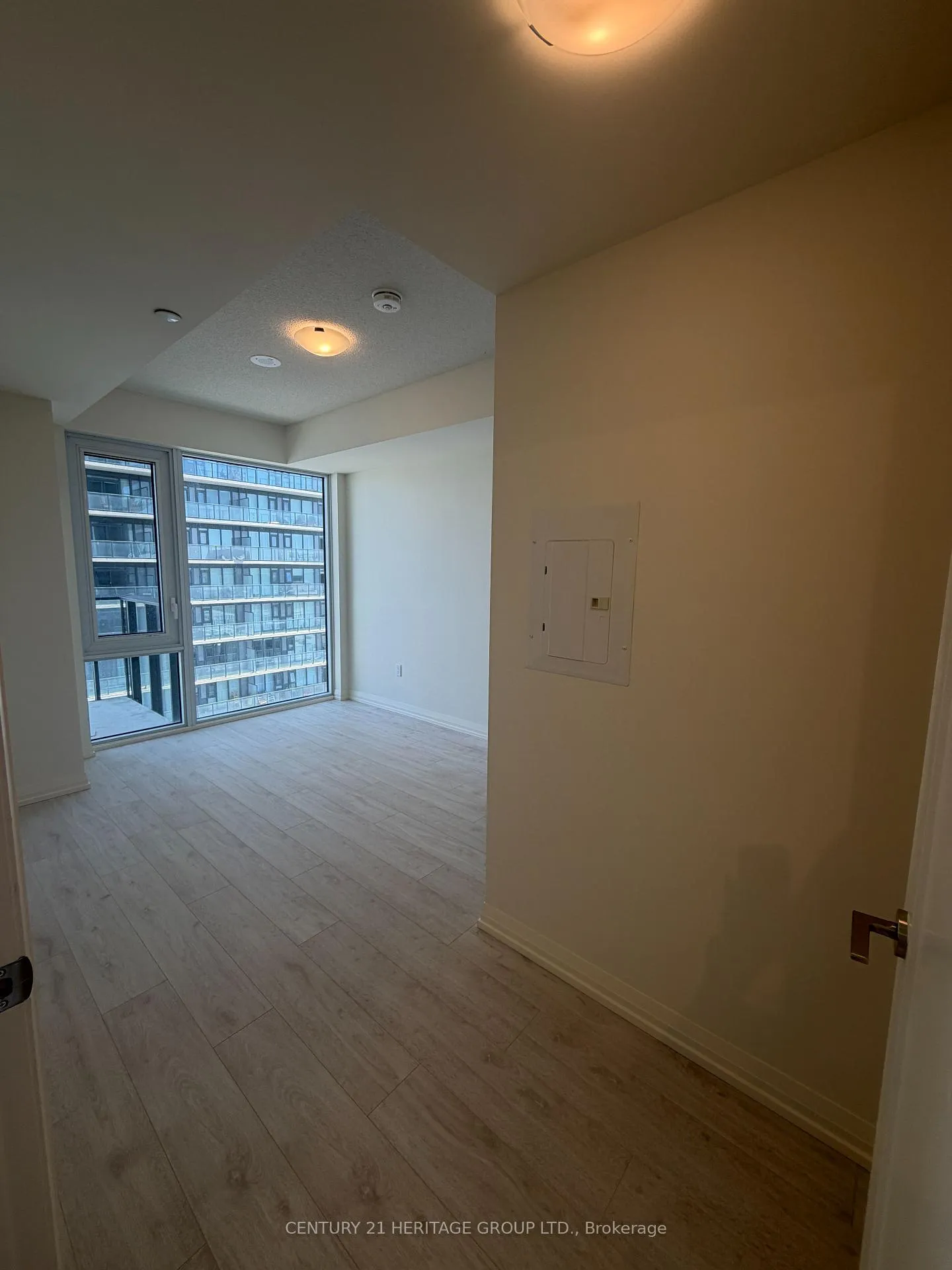 Photo 14 of Unit 1001, 27 Korda Gate, Vaughan, Vellore Village — HOMEH
