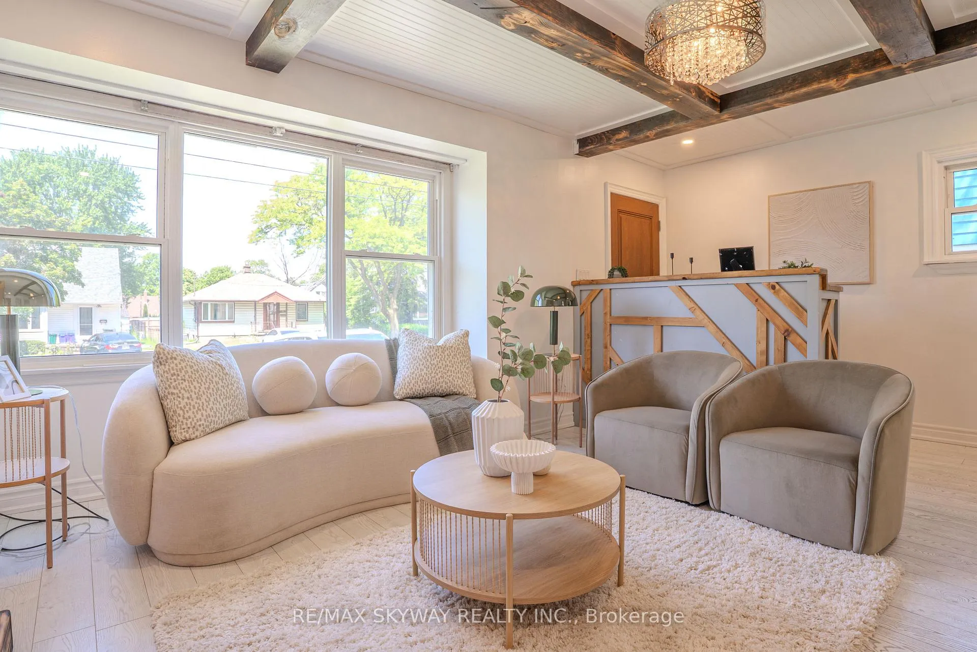 Photo 7 of 5328 Houck Drive, Niagara Falls, Cherrywood — HOMEH