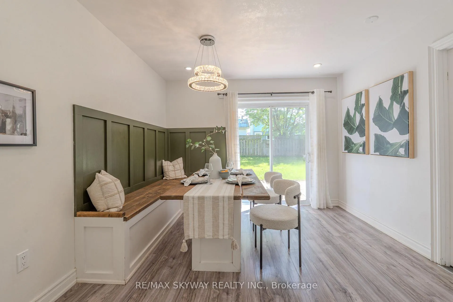Photo 16 of 5328 Houck Drive, Niagara Falls, Cherrywood — HOMEH