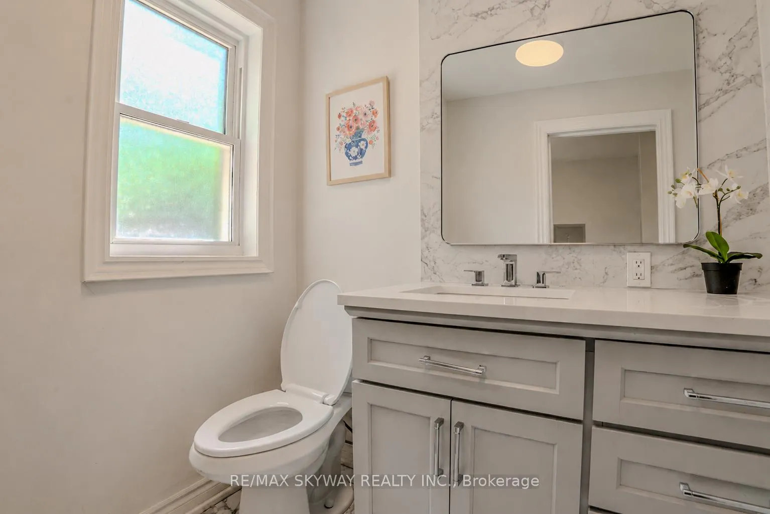 Photo 18 of 5328 Houck Drive, Niagara Falls, Cherrywood — HOMEH