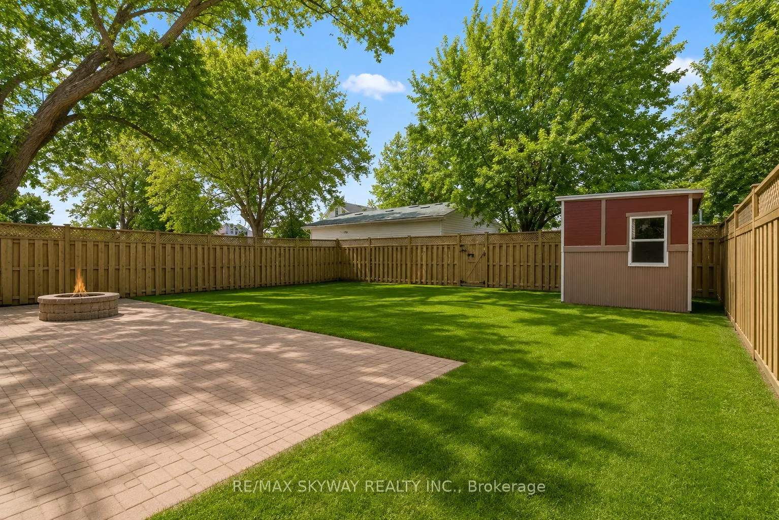 Photo 38 of 5328 Houck Drive, Niagara Falls, Cherrywood — HOMEH
