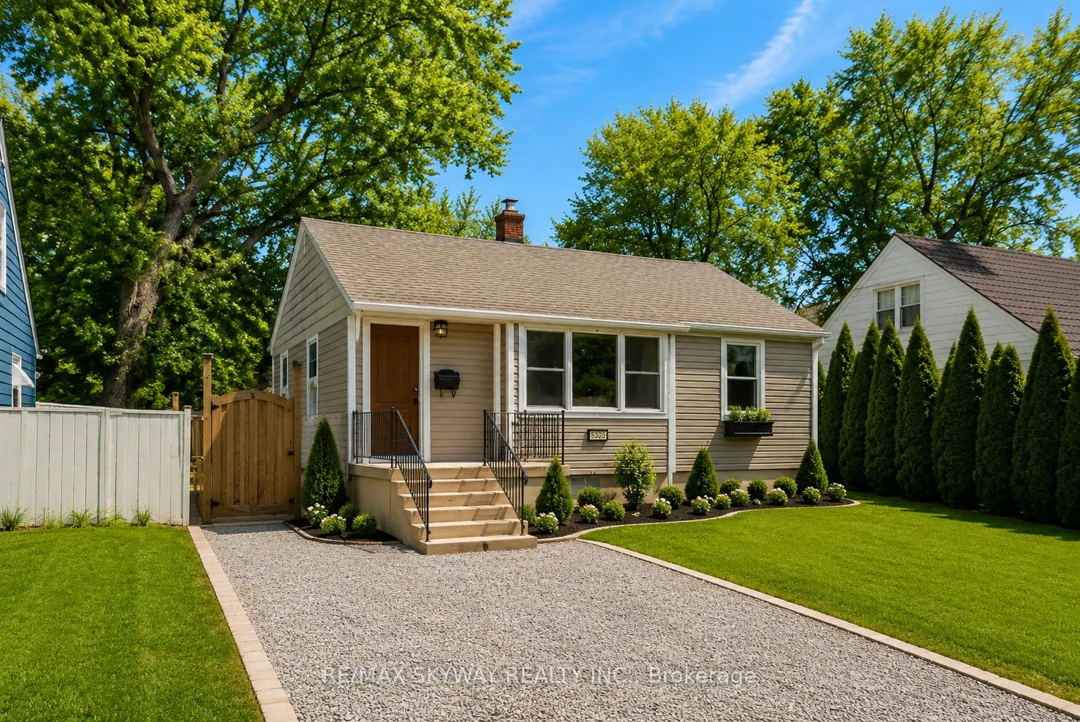 Photo 43 of 5328 Houck Drive, Niagara Falls, Cherrywood — HOMEH