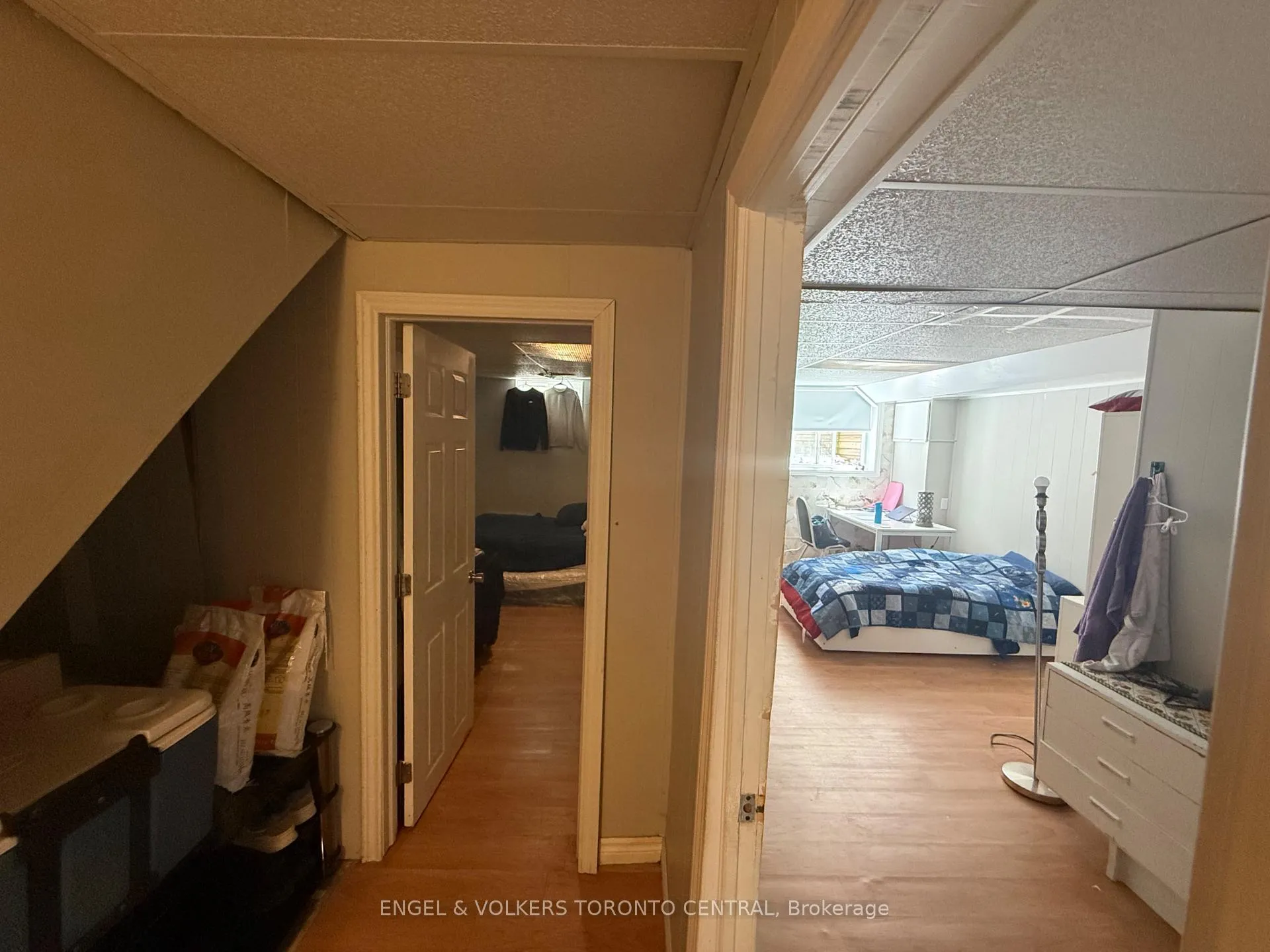 Photo 27 of 689 College Avenue W, Guelph, Dovercliffe Park/Old University — HOMEH