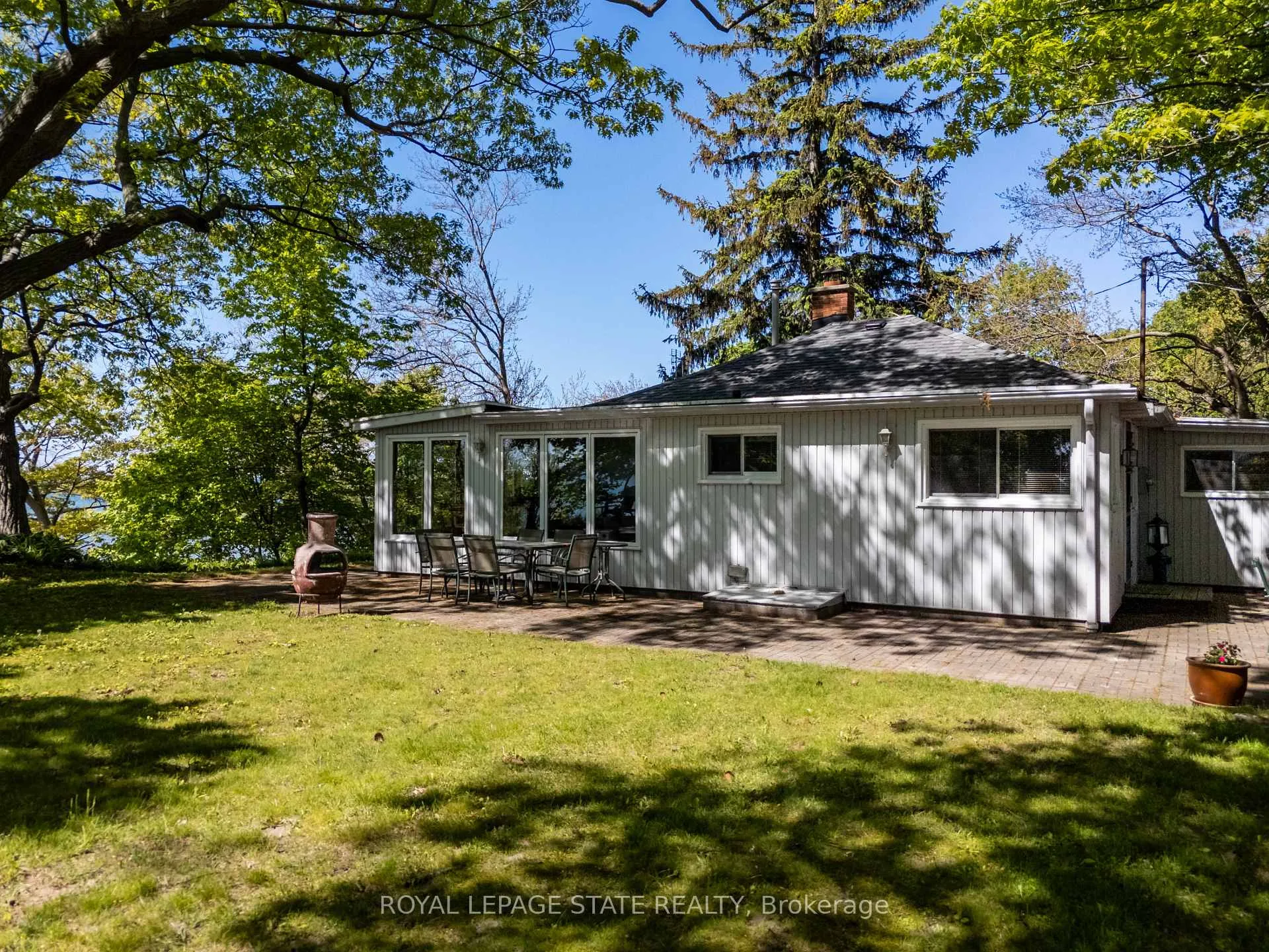 Photo 6 of 689 Sandy Bay Road, Haldimand, Dunnville — HOMEH