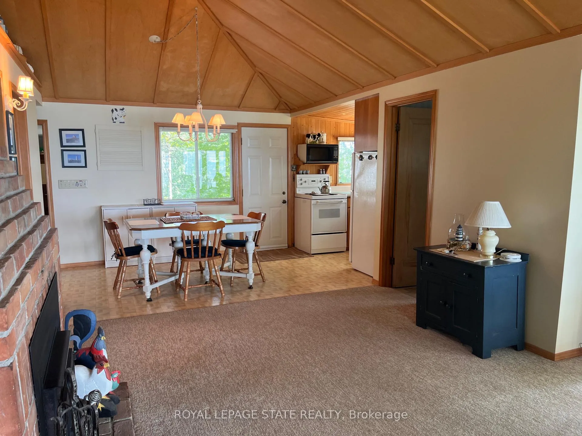 Photo 31 of 689 Sandy Bay Road, Haldimand, Dunnville — HOMEH