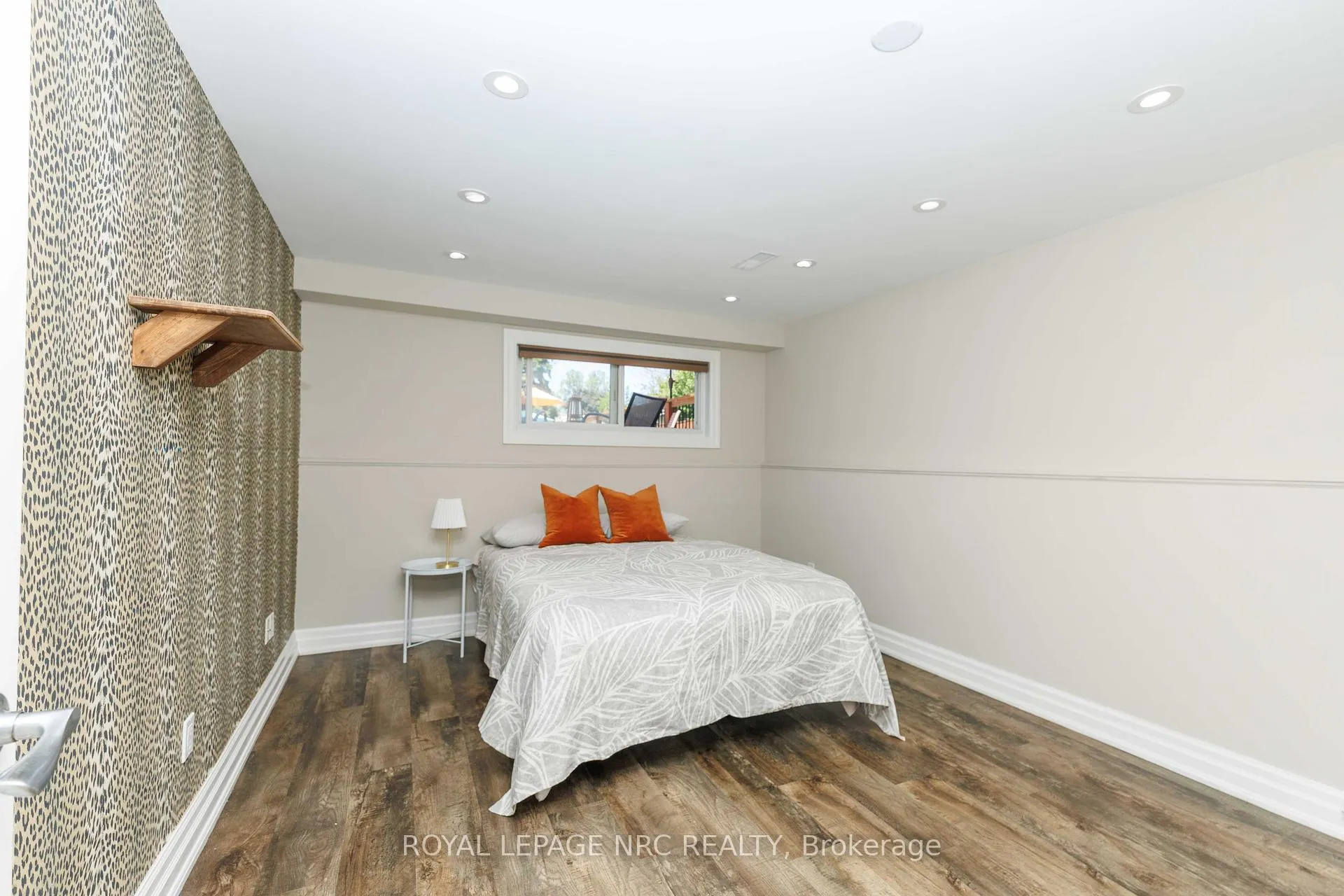 Photo 20 of 7 Stephen Street, St. Catharines, Lakeport — HOMEH