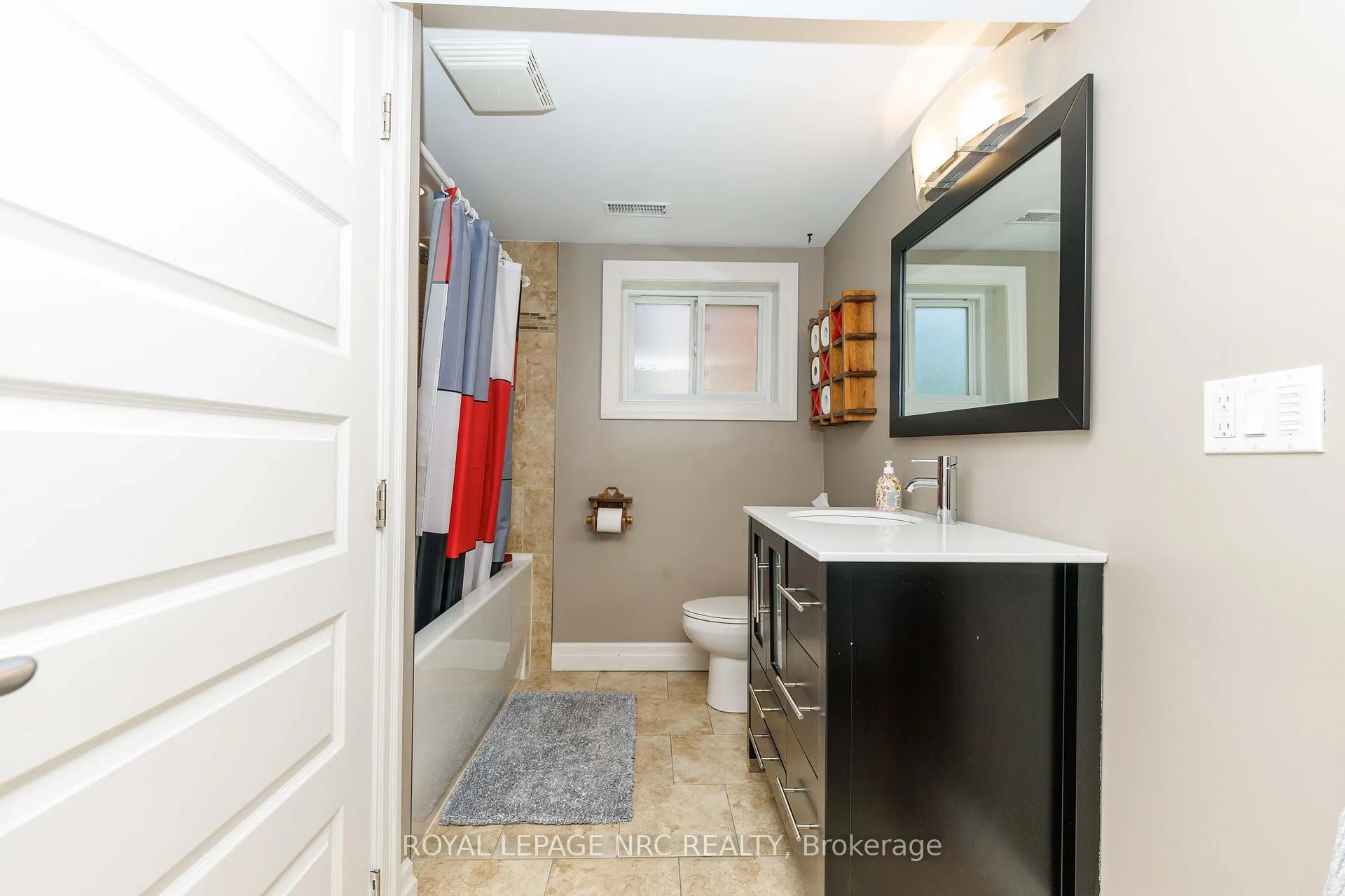 Photo 21 of 7 Stephen Street, St. Catharines, Lakeport — HOMEH