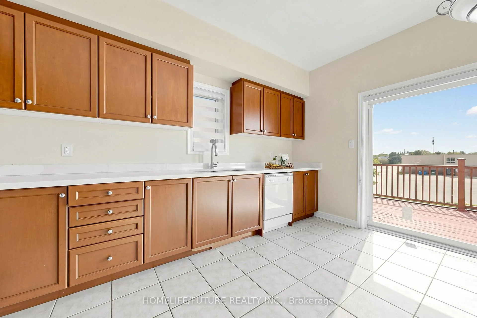 Photo 23 of 65 Maple Ridge Crescent, Markham, Greensborough — HOMEH
