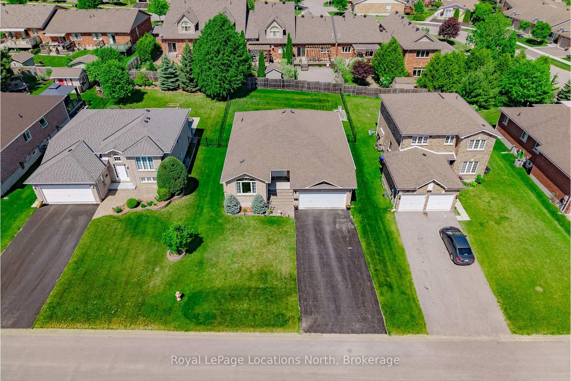 Photo 3 of 478 Shewfelt Crescent, Midland — HOMEH