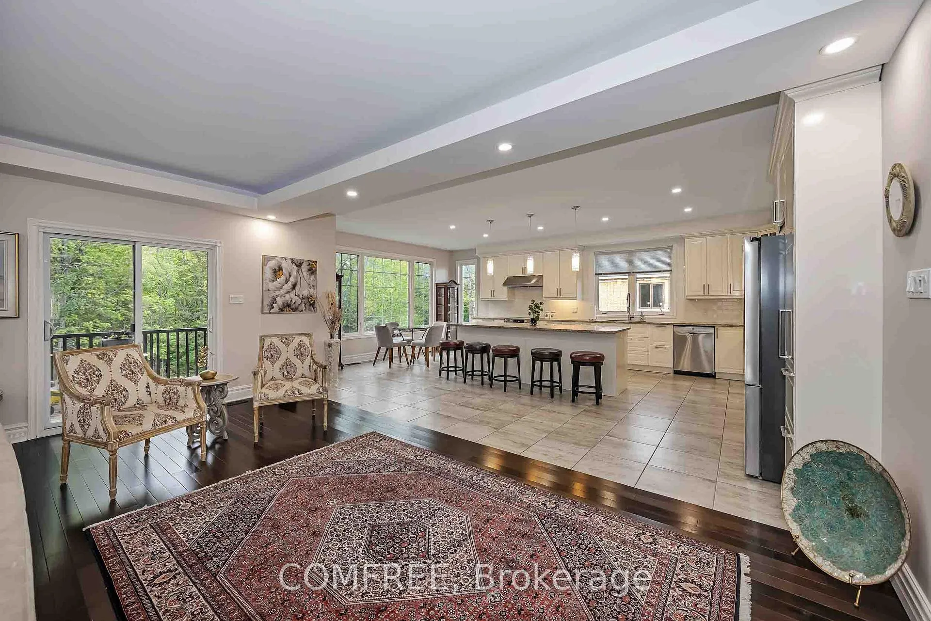 Photo 10 of 1385 McMahon Avenue, Ottawa, Emerald Woods/Sawmill Creek — HOMEH