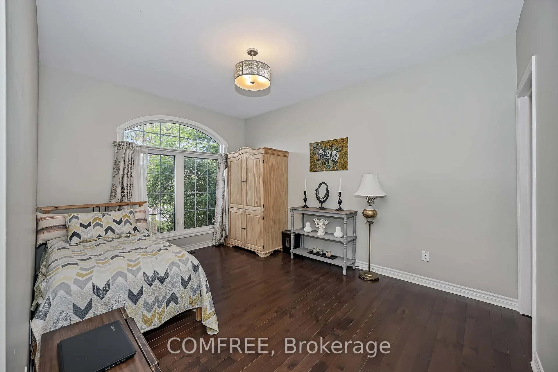 Photo 17 of 1385 McMahon Avenue, Ottawa, Emerald Woods/Sawmill Creek — HOMEH