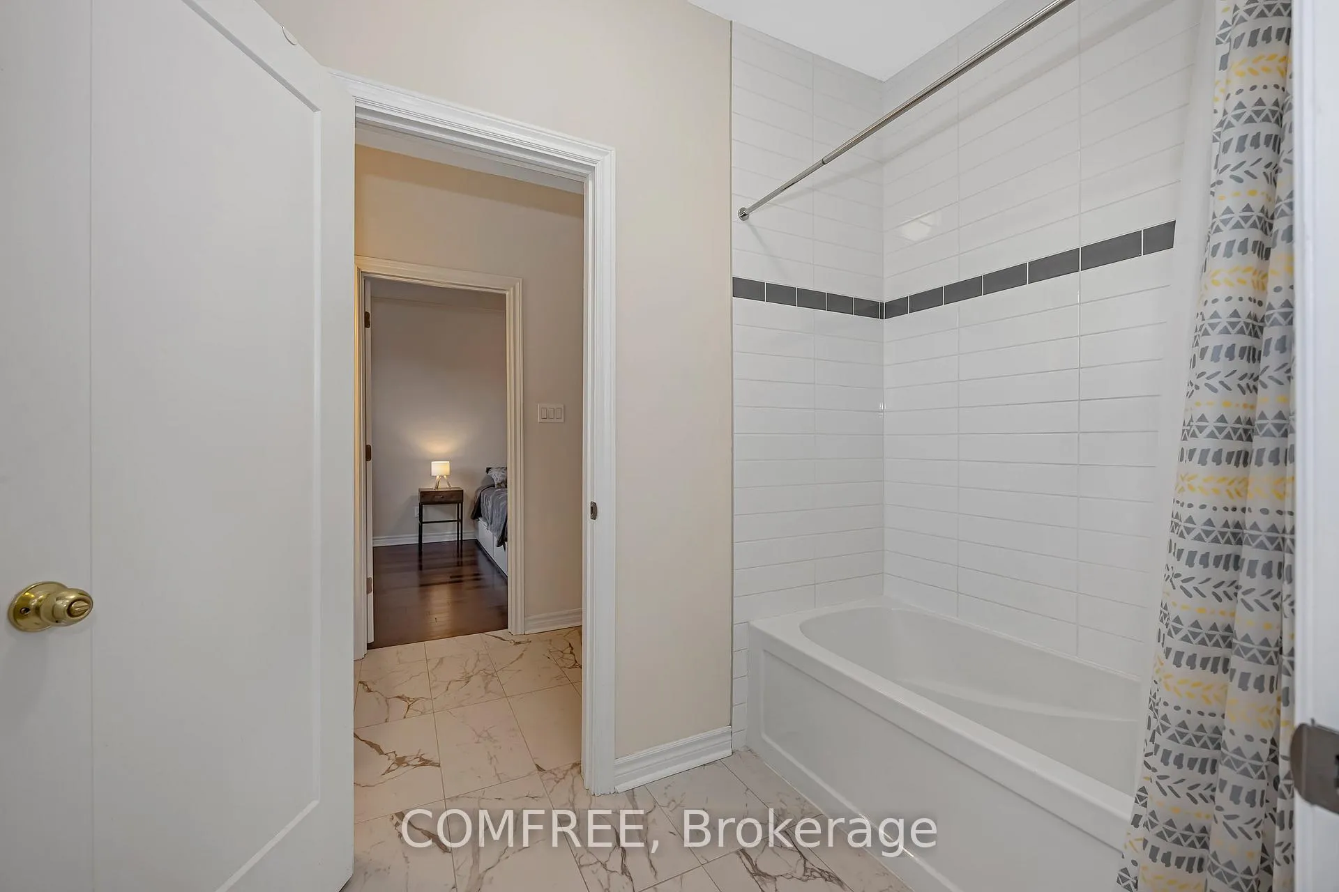 Photo 38 of 1385 McMahon Avenue, Ottawa, Emerald Woods/Sawmill Creek — HOMEH