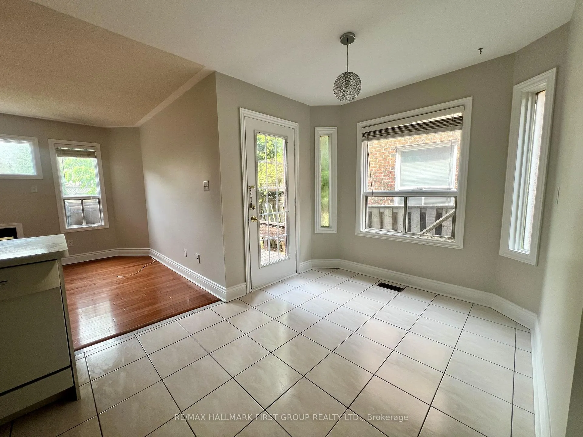 Photo 16 of 101 Booth Crescent, Ajax, Central — HOMEH