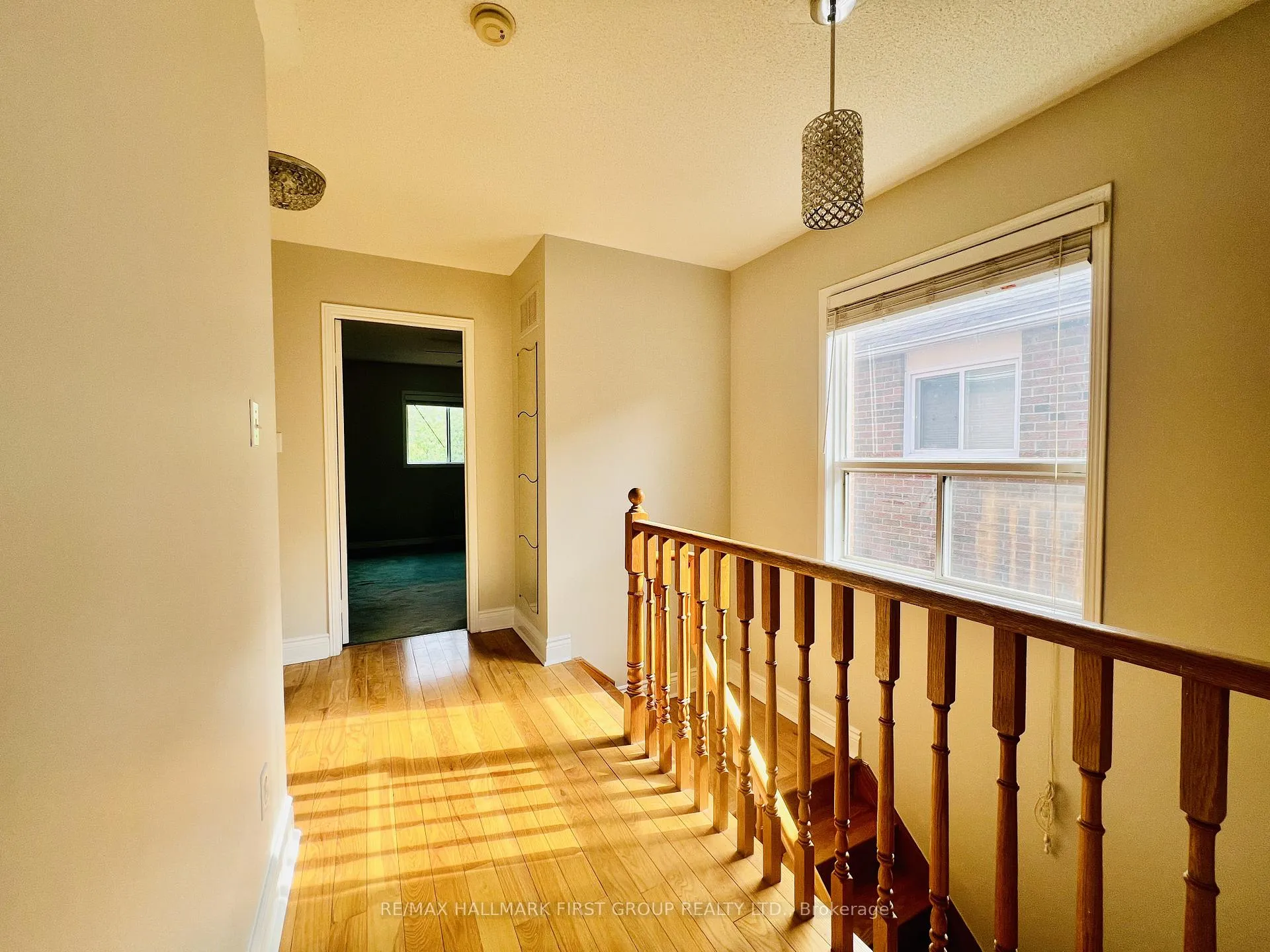 Photo 24 of 101 Booth Crescent, Ajax, Central — HOMEH