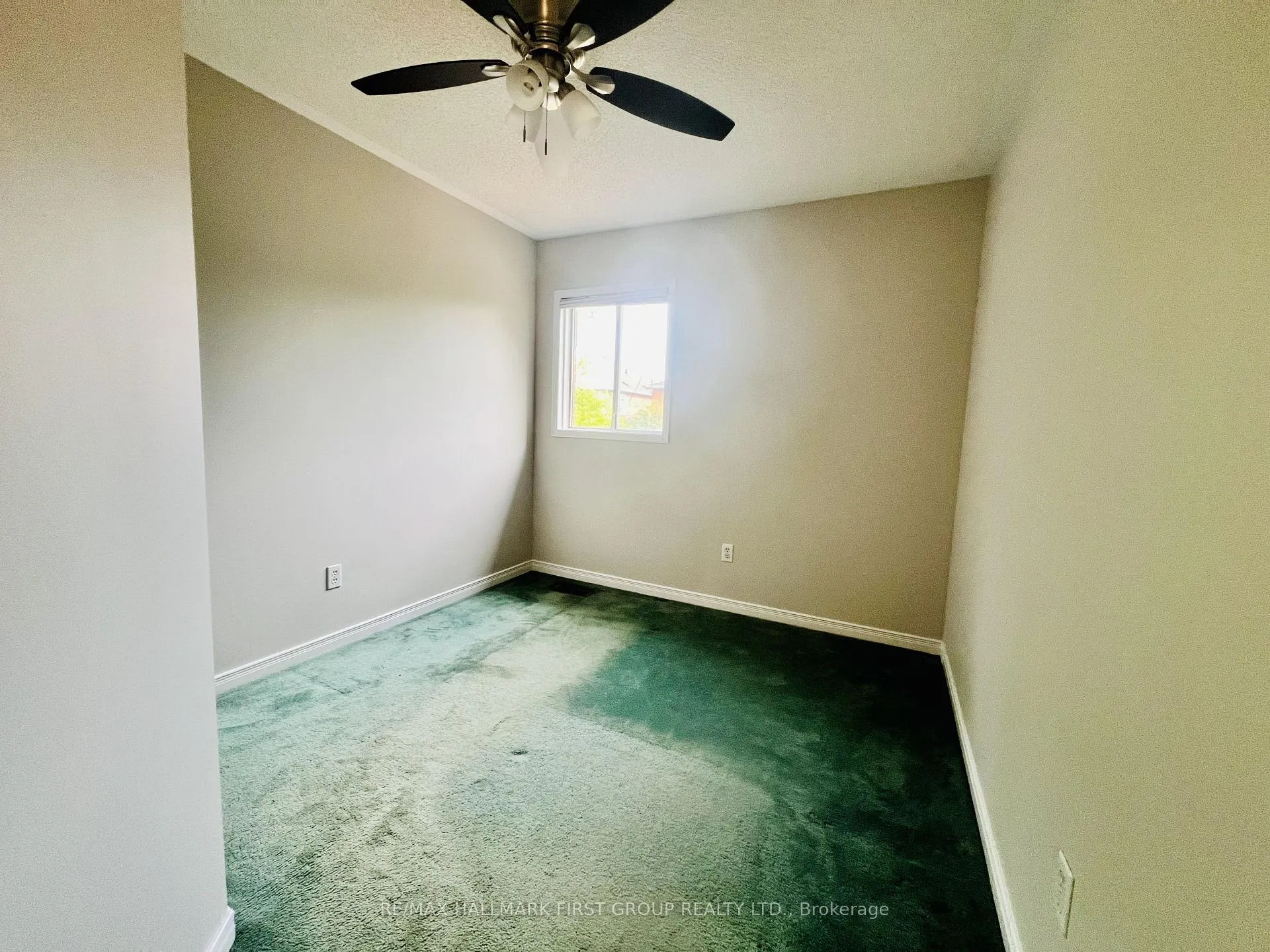 Photo 32 of 101 Booth Crescent, Ajax, Central — HOMEH