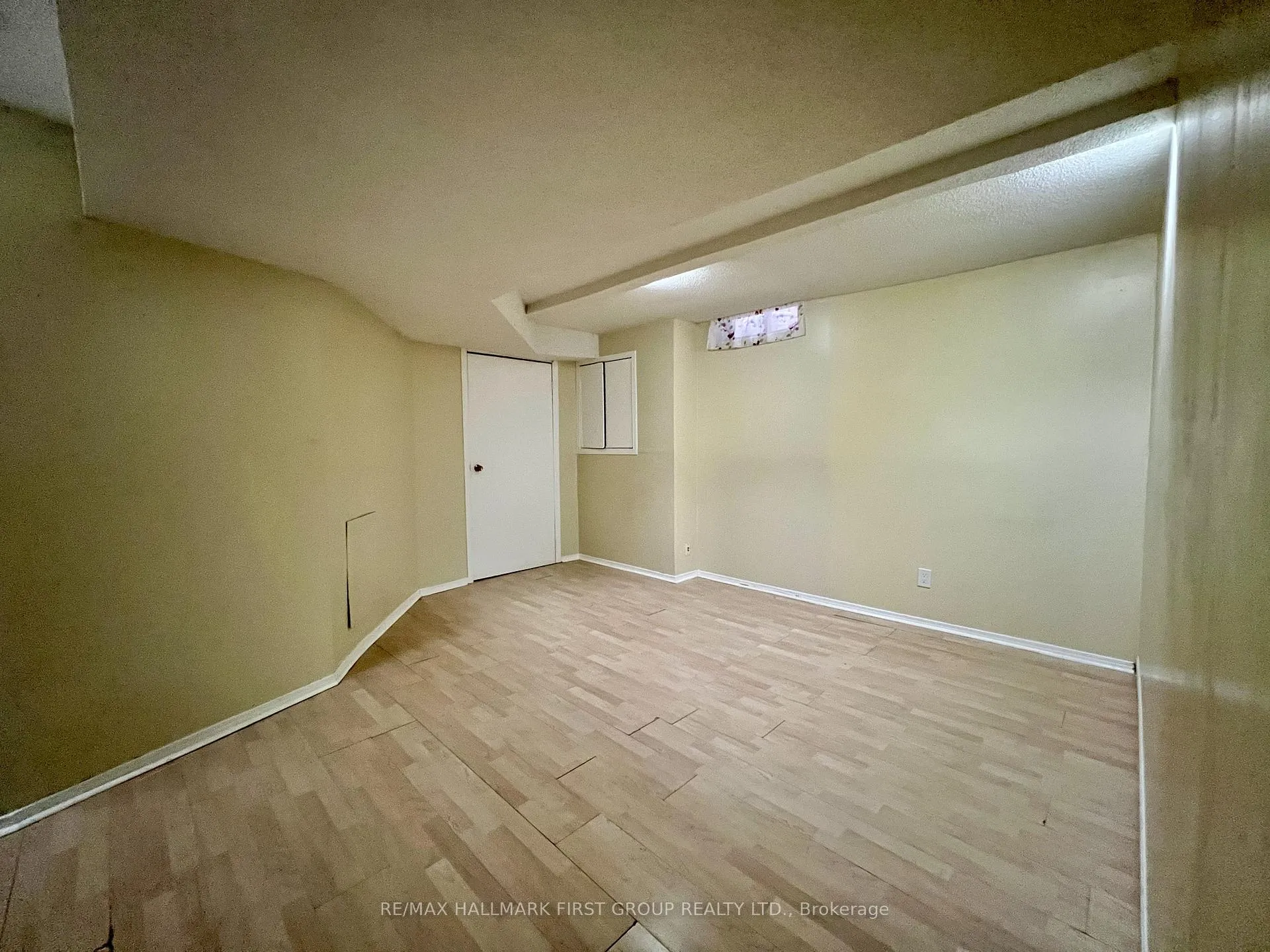 Photo 41 of 101 Booth Crescent, Ajax, Central — HOMEH