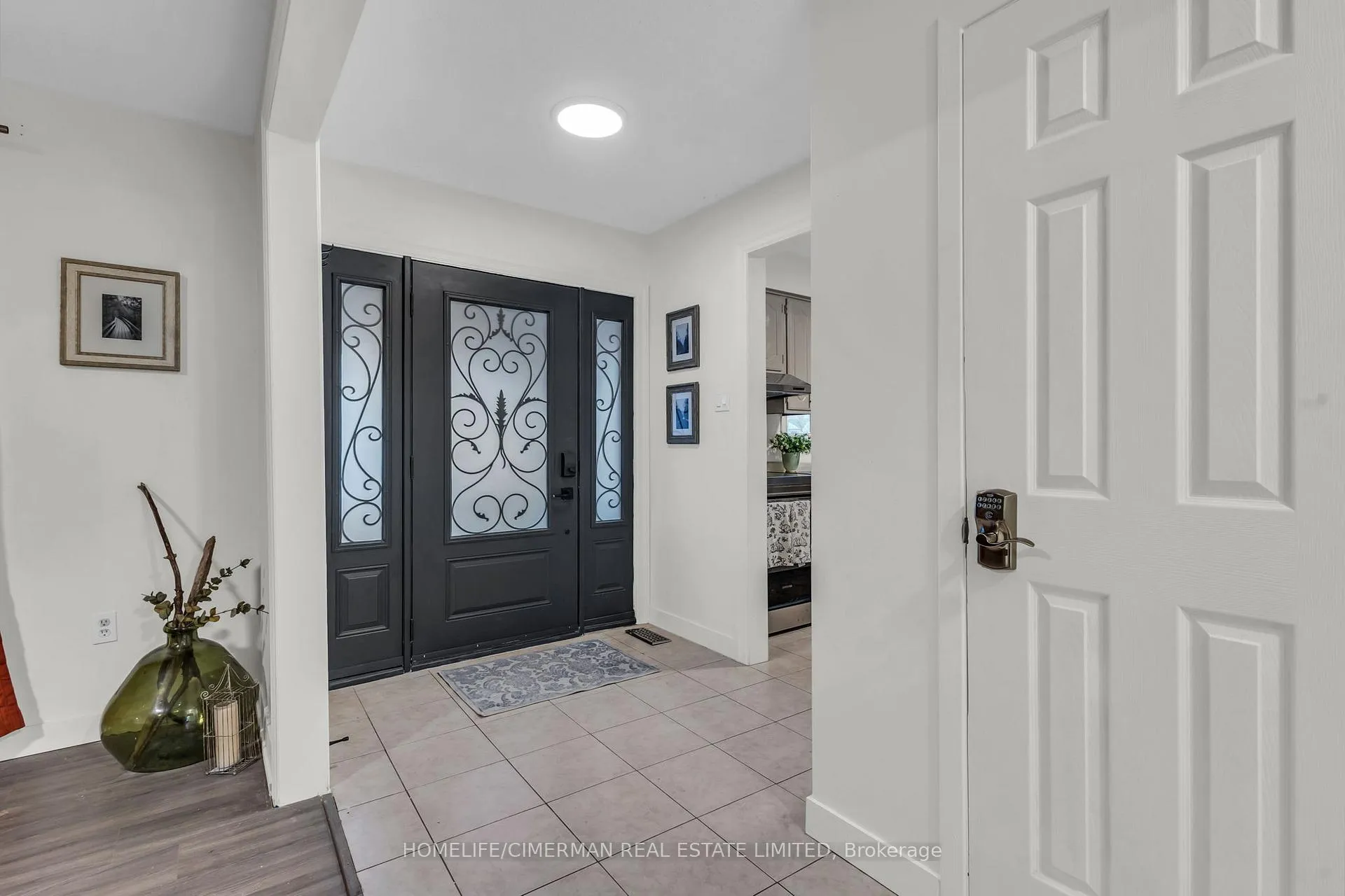 Photo 26 of 406 Grey Street, London, East K — HOMEH