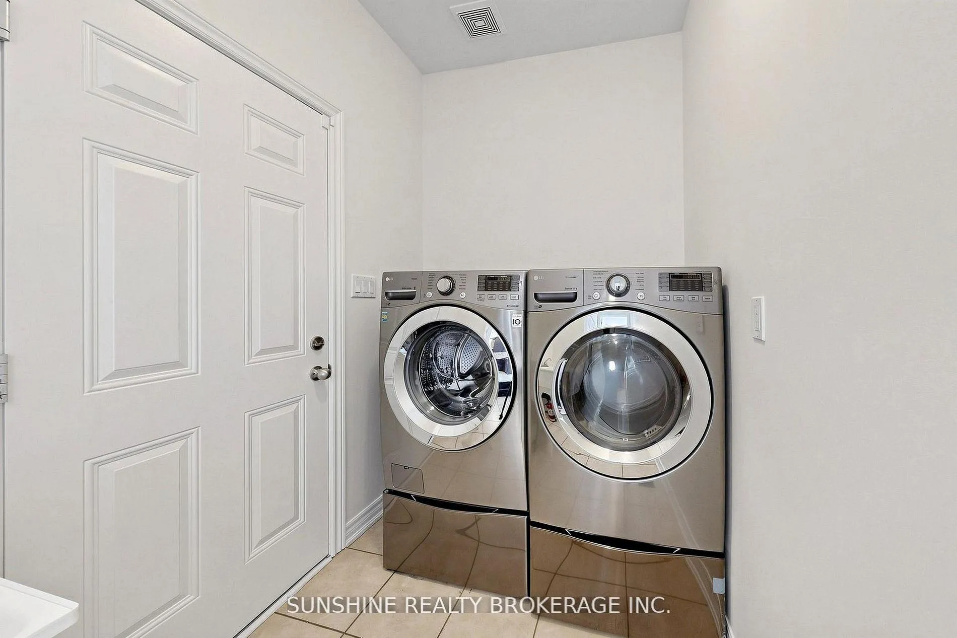Photo 29 of 39 Wozniak Crescent, Markham, Wismer — HOMEH