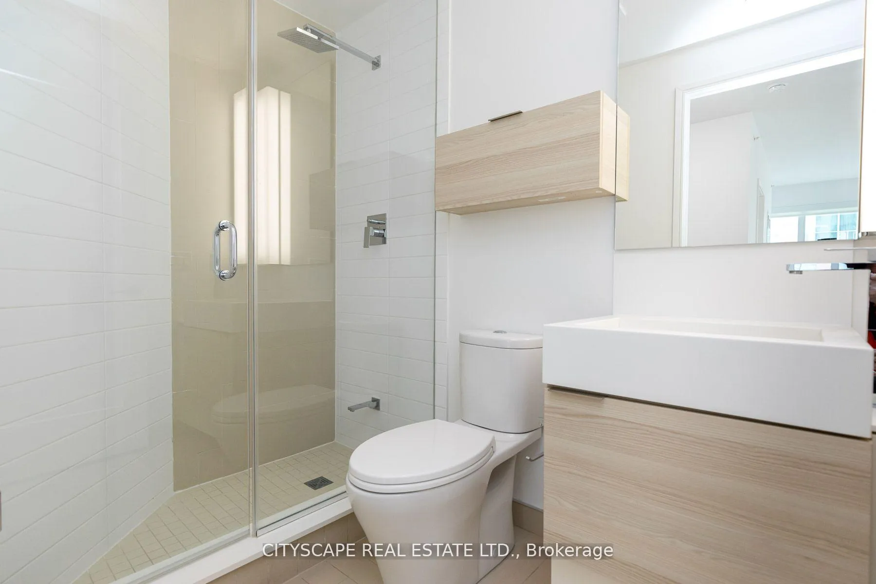 Photo 10 of Unit 1703, 88 Scott Street, Toronto, Waterfront Communities — HOMEH