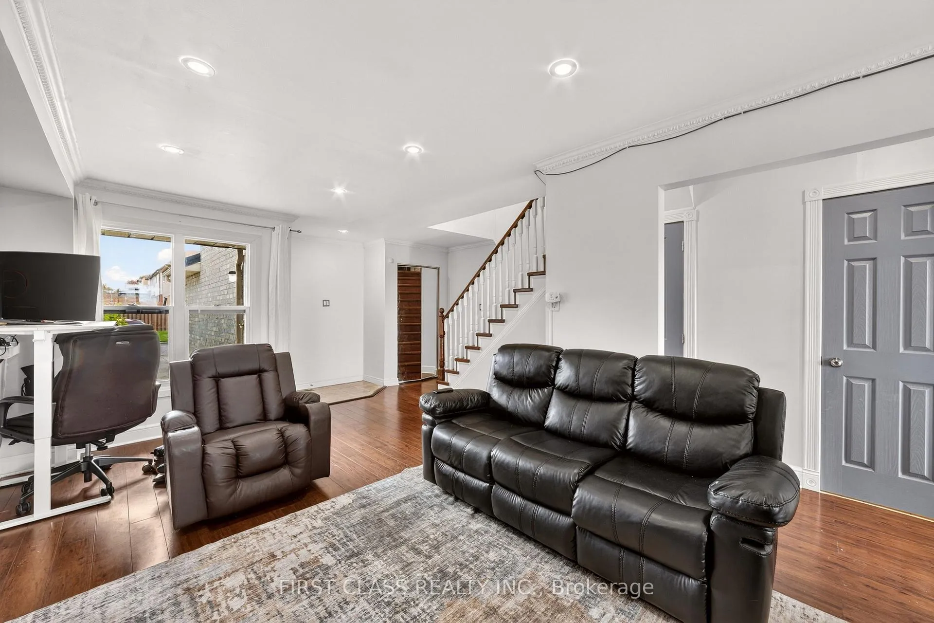 Photo 6 of 2109 Denby Drive, Pickering, Brock Ridge — HOMEH