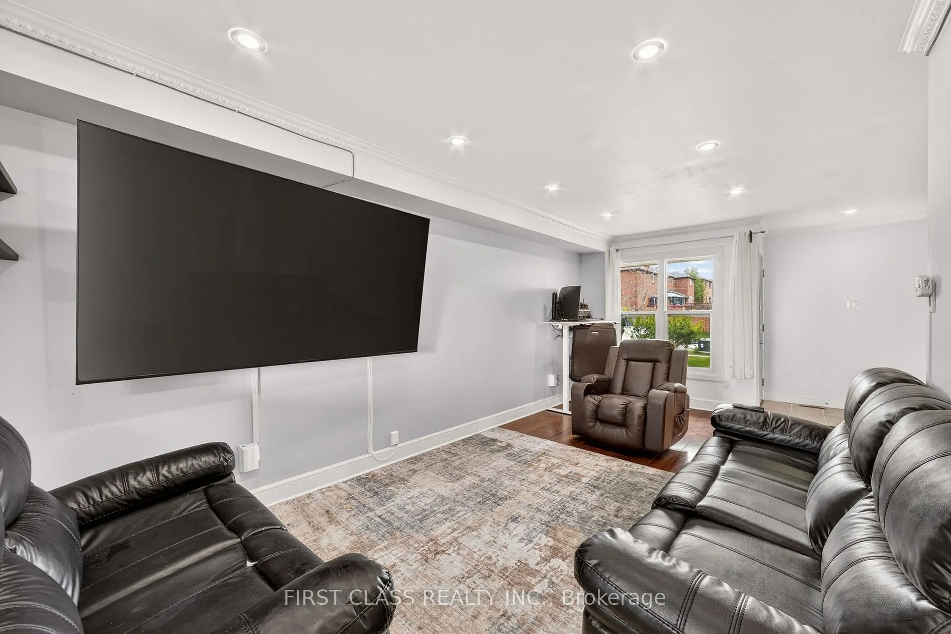 Photo 7 of 2109 Denby Drive, Pickering, Brock Ridge — HOMEH
