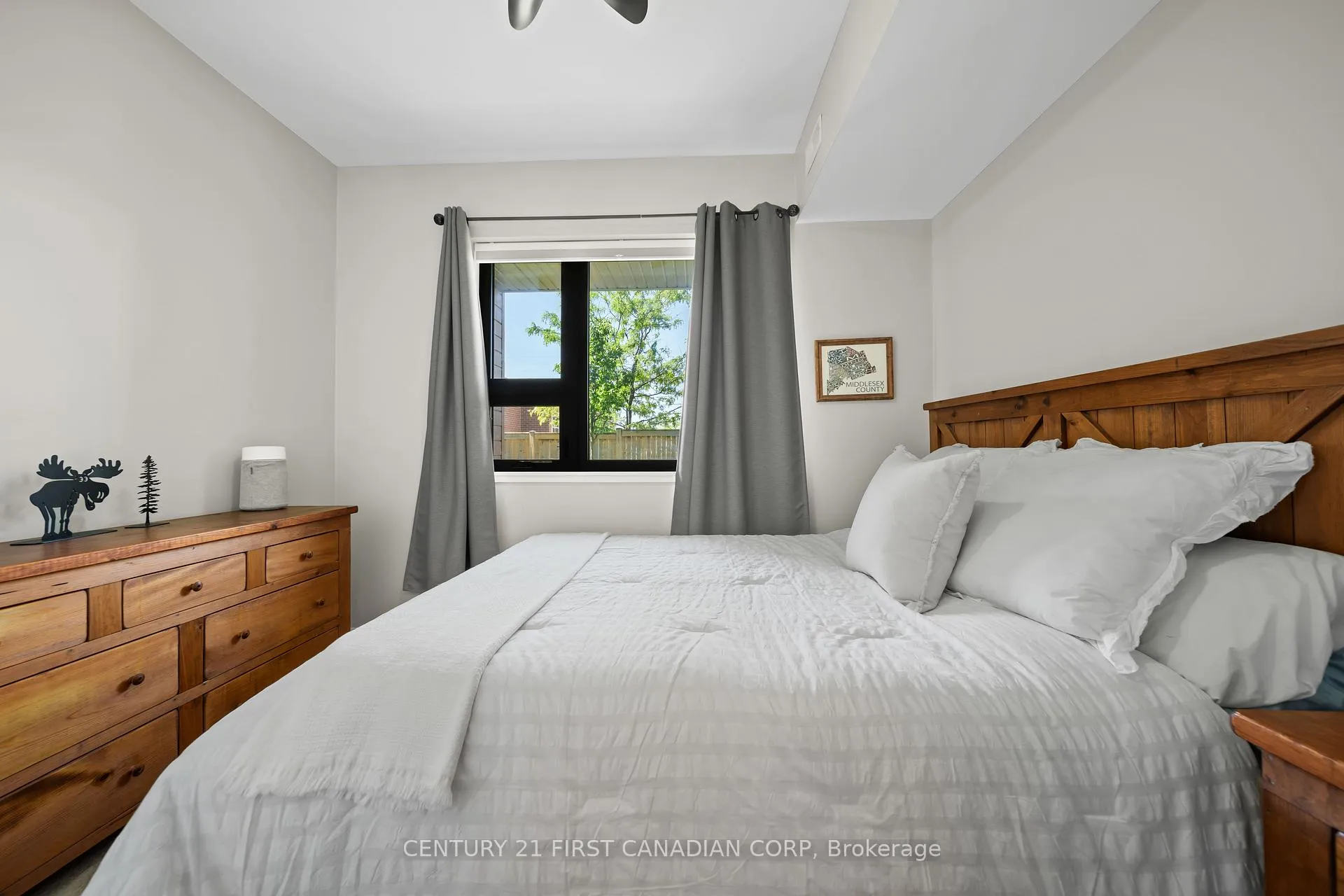 Photo 25 of Unit 104, 263 Butler Street, Lucan Biddulph, Lucan — HOMEH