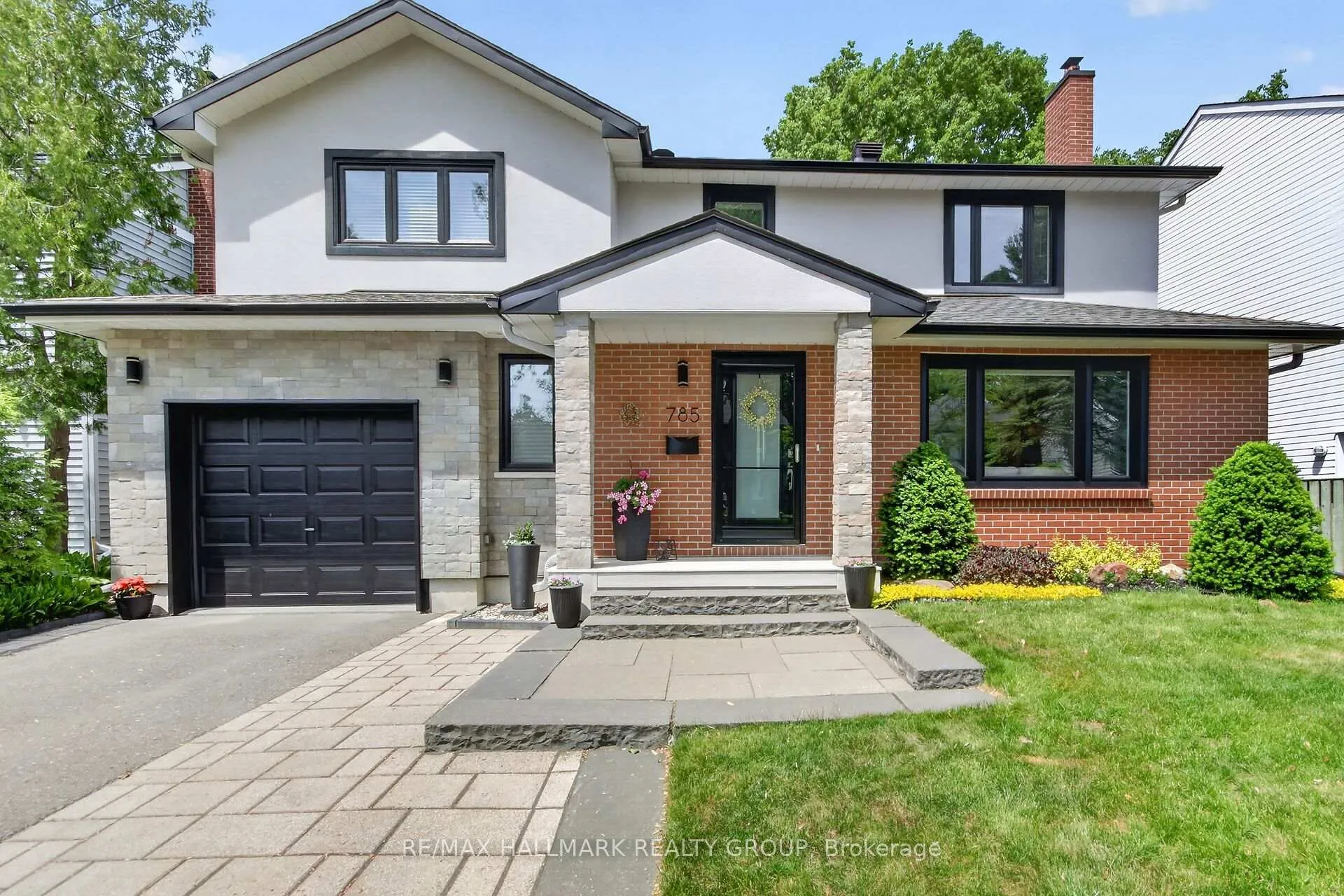 Photo 2 of 785 Dunloe Avenue, Ottawa, Manor Park — HOMEH