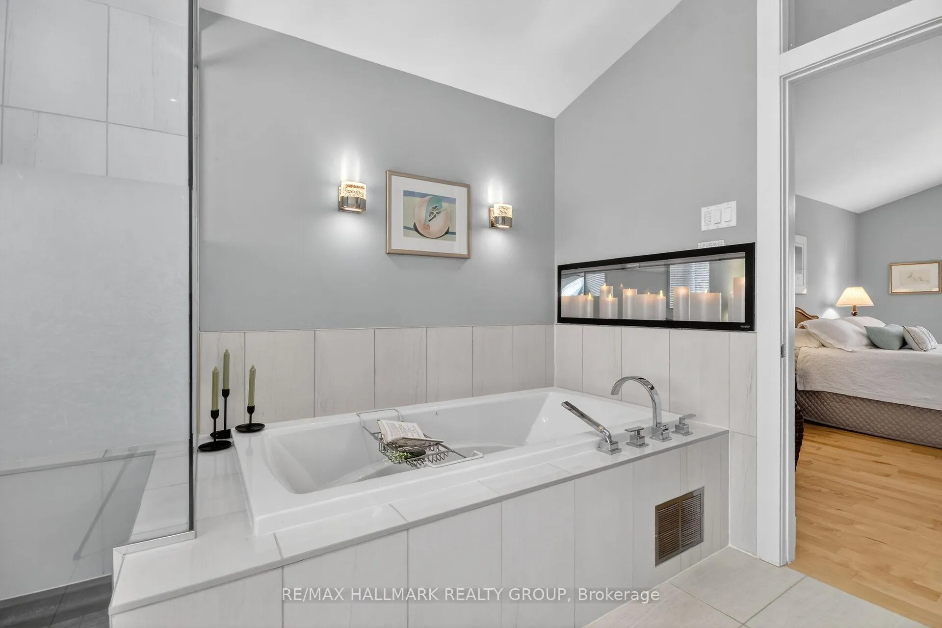 Photo 29 of 785 Dunloe Avenue, Ottawa, Manor Park — HOMEH