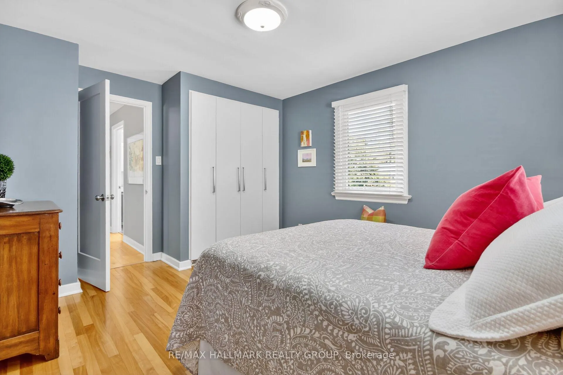 Photo 32 of 785 Dunloe Avenue, Ottawa, Manor Park — HOMEH