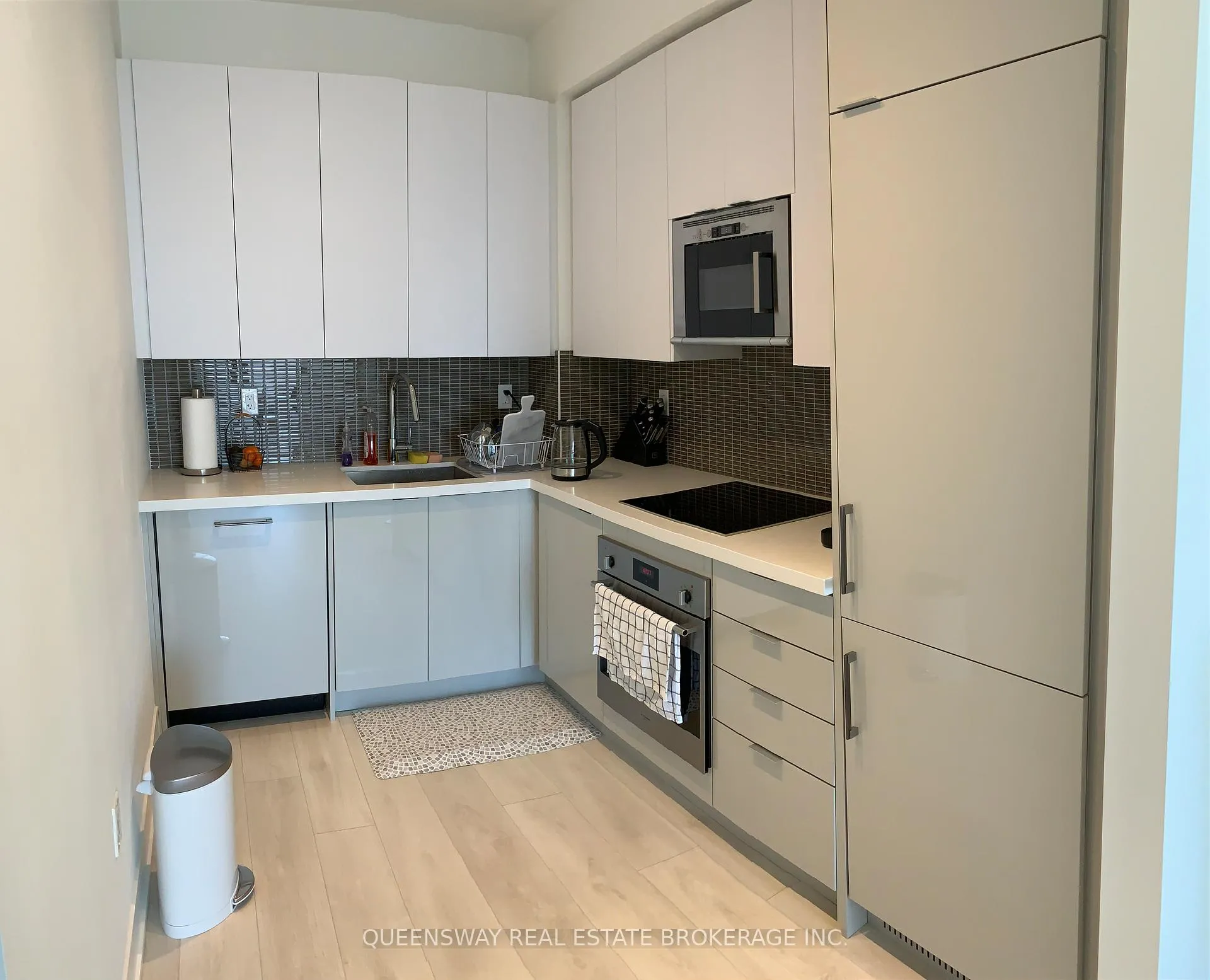 Photo 13 of Unit 709, 2908 Highway 7 Road, Vaughan, Concord — HOMEH