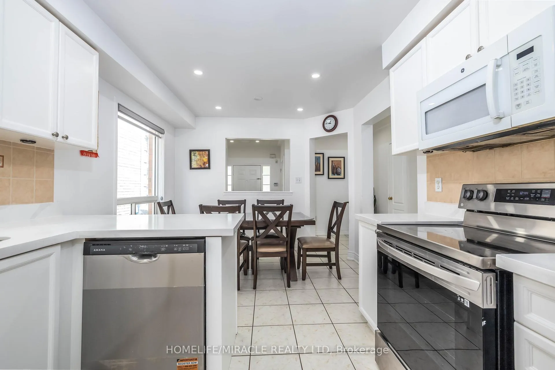 Photo 9 of 17 Baha Crescent, Brampton, Fletcher's Meadow — HOMEH