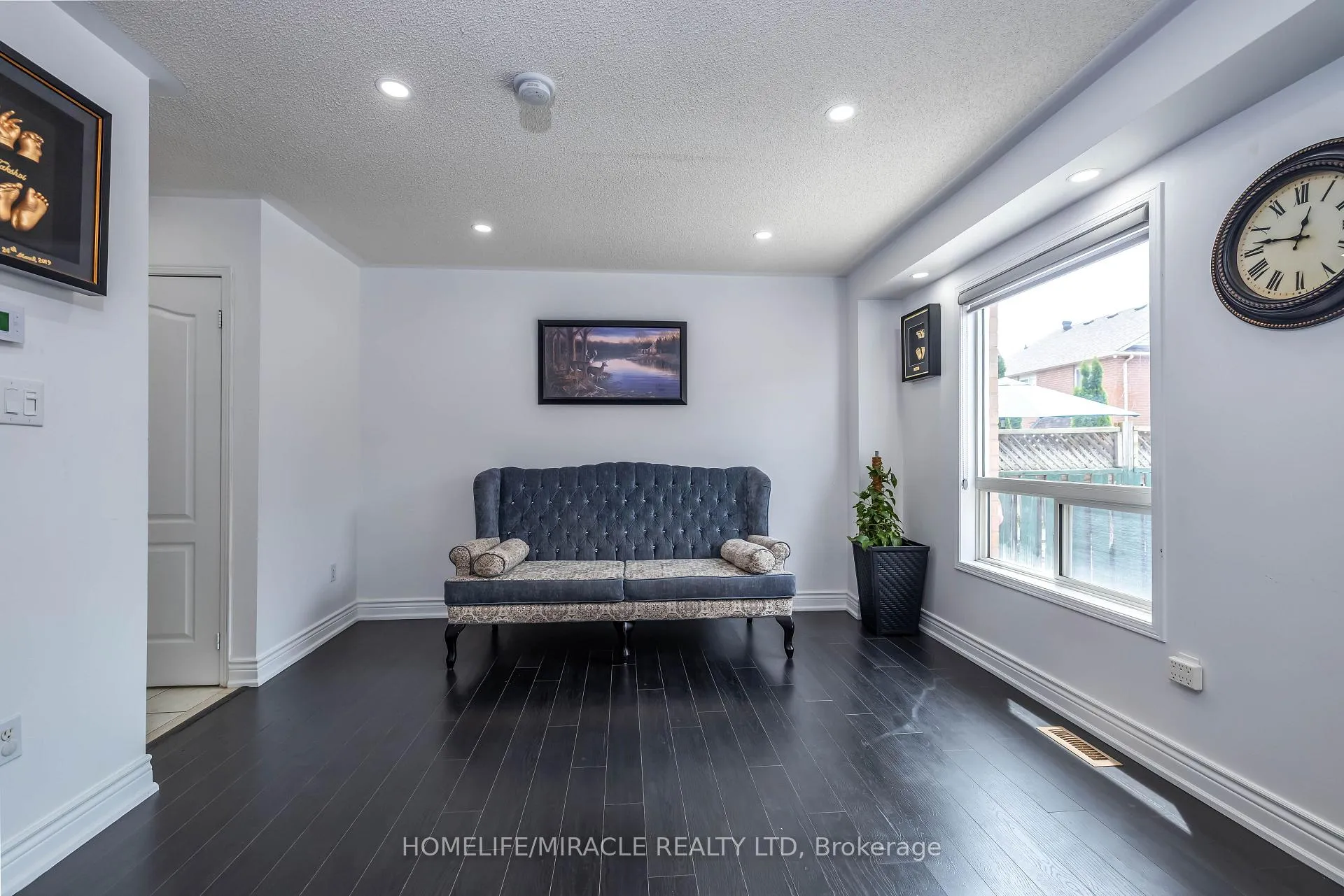 Photo 13 of 17 Baha Crescent, Brampton, Fletcher's Meadow — HOMEH
