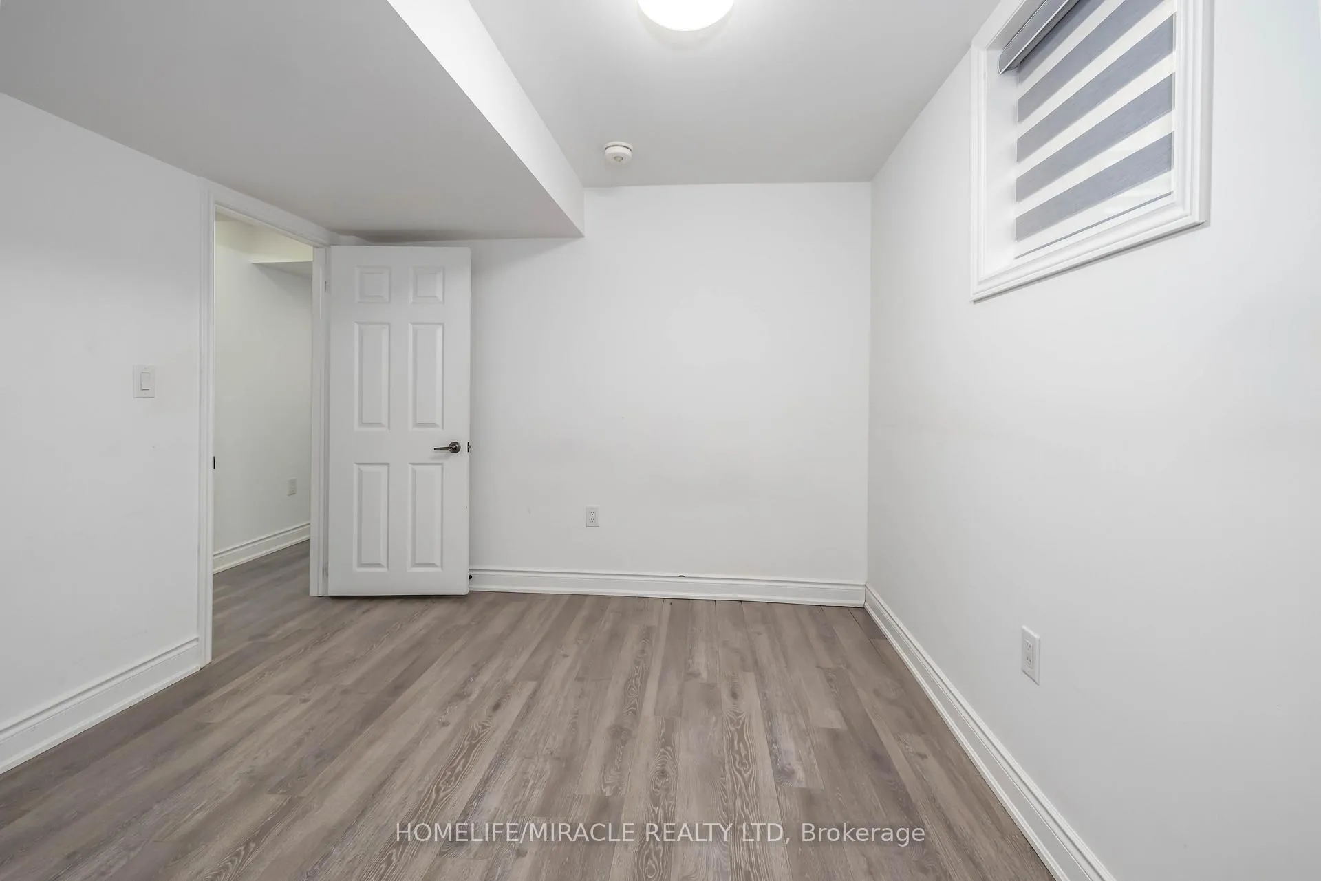 Photo 36 of 17 Baha Crescent, Brampton, Fletcher's Meadow — HOMEH