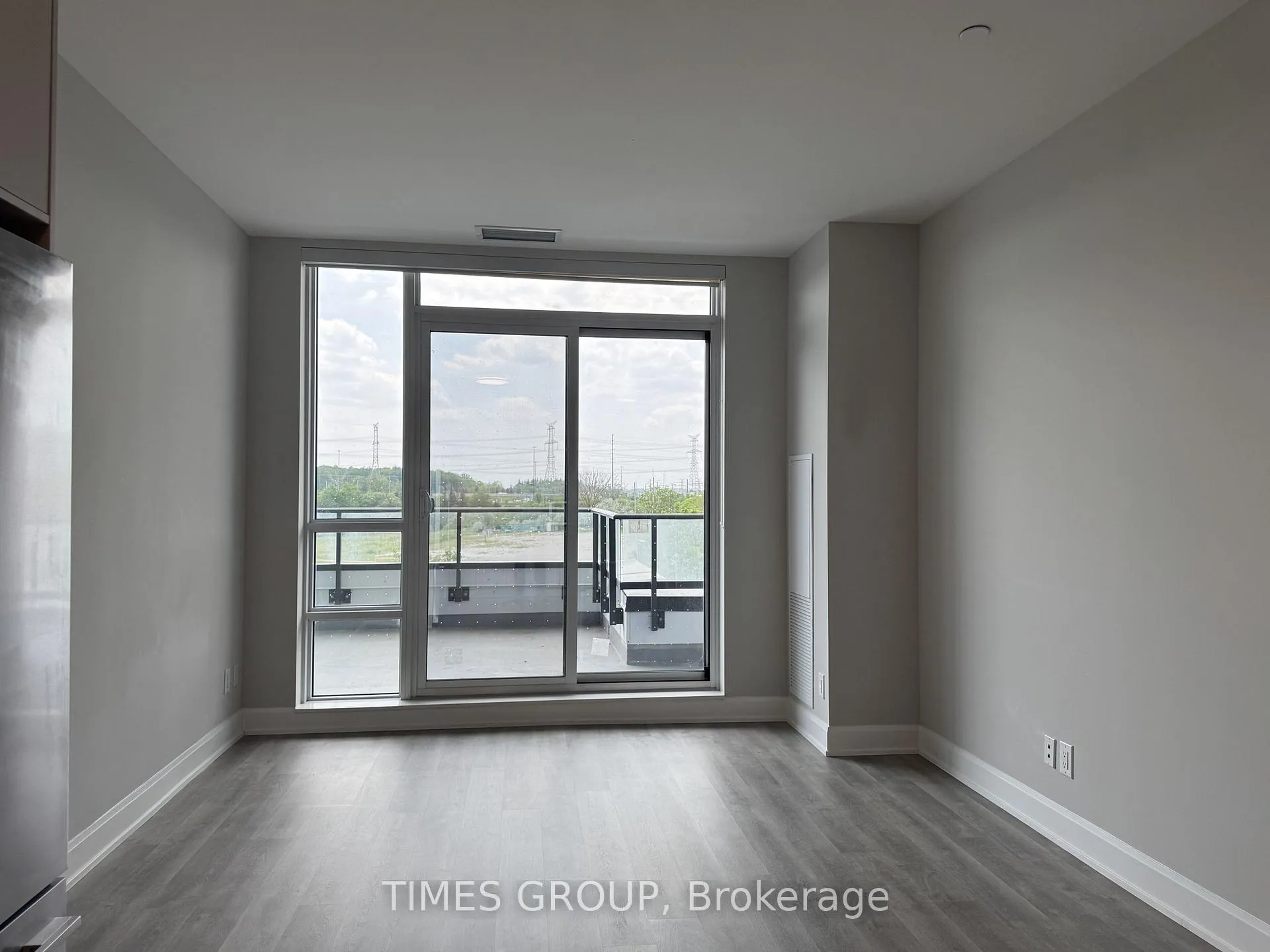 Photo 3 of Unit 107, 12 Gandhi Lane, Markham, Commerce Valley — HOMEH