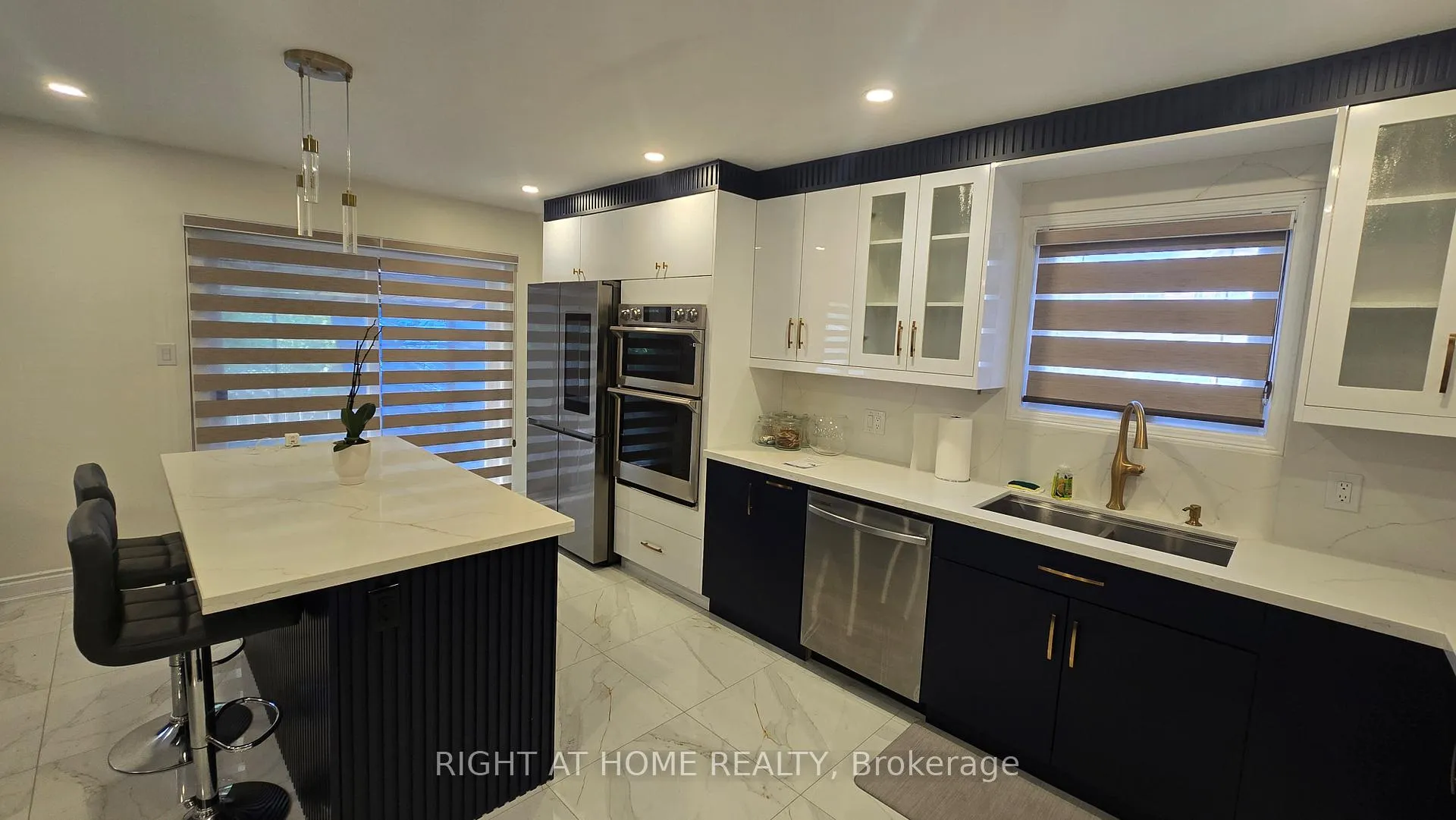Photo 10 of 5372 Wilderness Trail, Mississauga, Hurontario — HOMEH