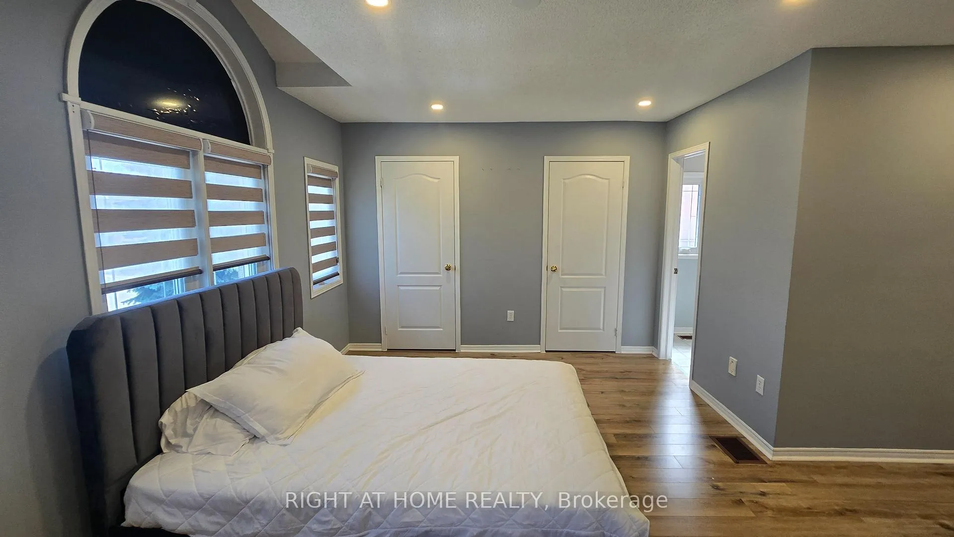 Photo 23 of 5372 Wilderness Trail, Mississauga, Hurontario — HOMEH