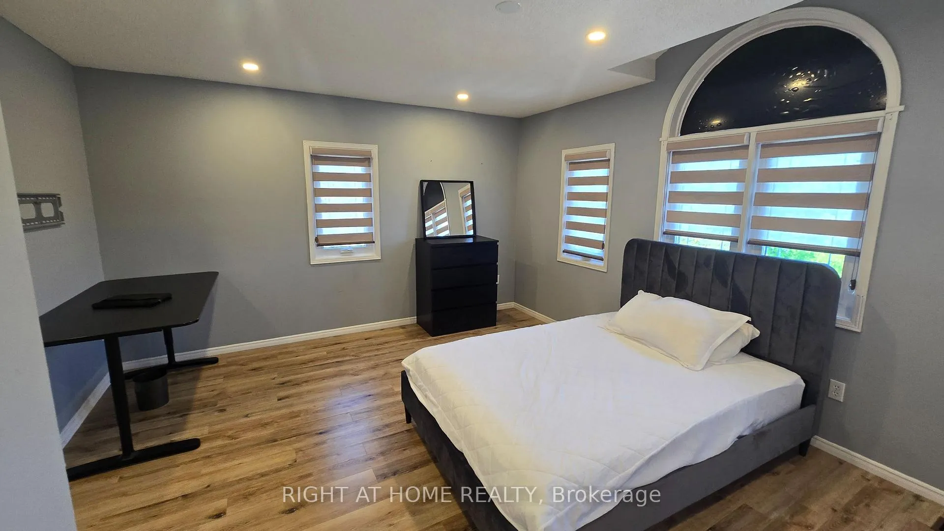 Photo 26 of 5372 Wilderness Trail, Mississauga, Hurontario — HOMEH