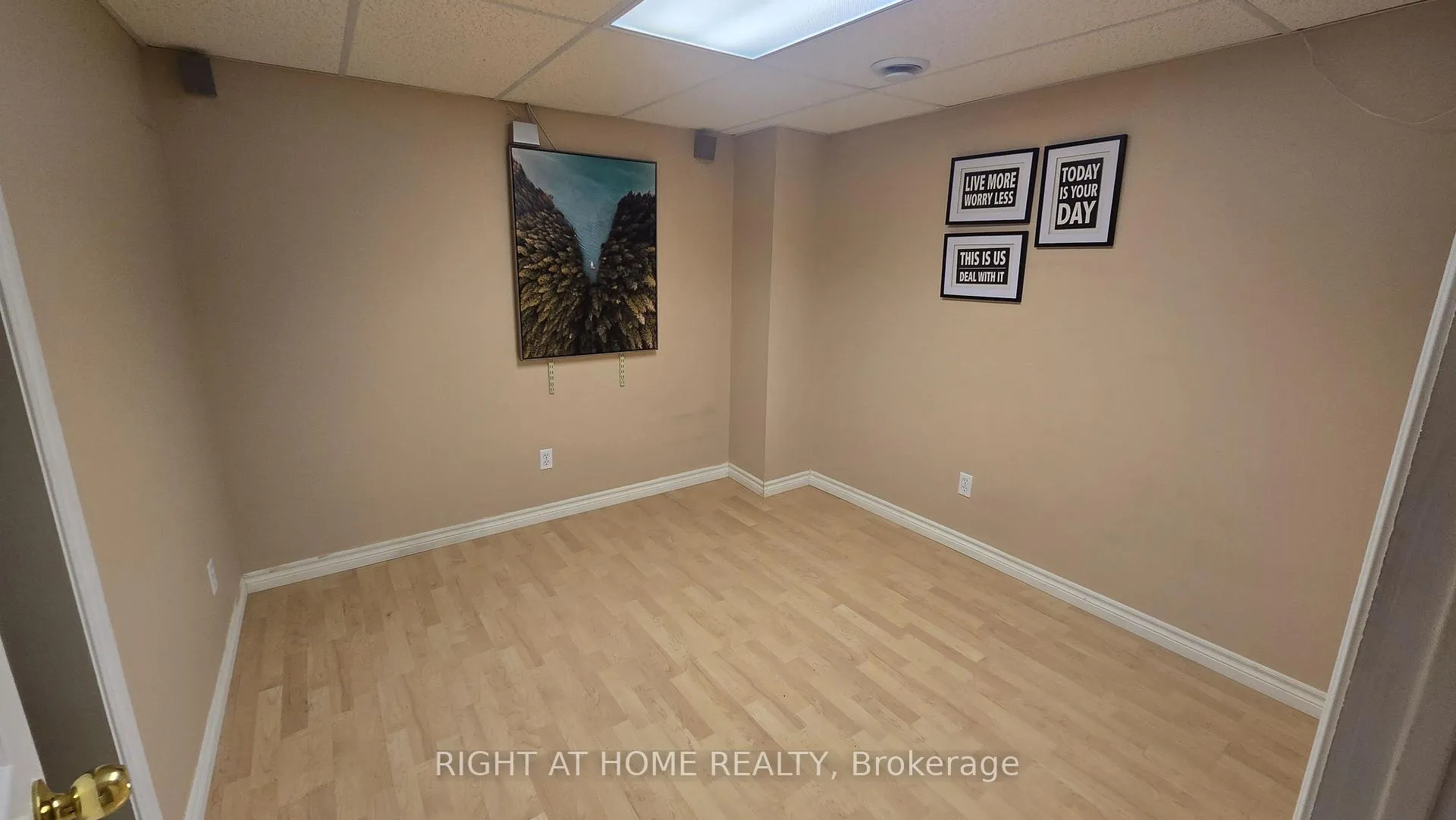 Photo 37 of 5372 Wilderness Trail, Mississauga, Hurontario — HOMEH