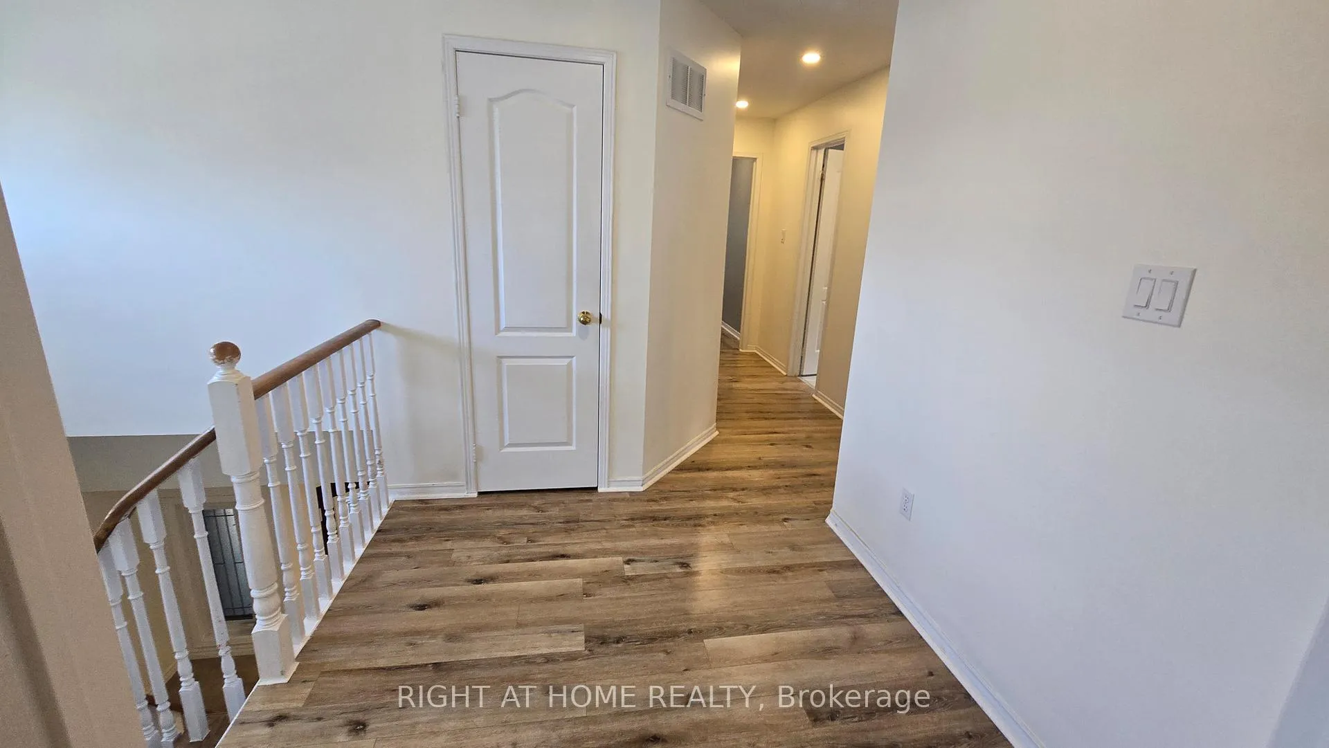 Photo 49 of 5372 Wilderness Trail, Mississauga, Hurontario — HOMEH